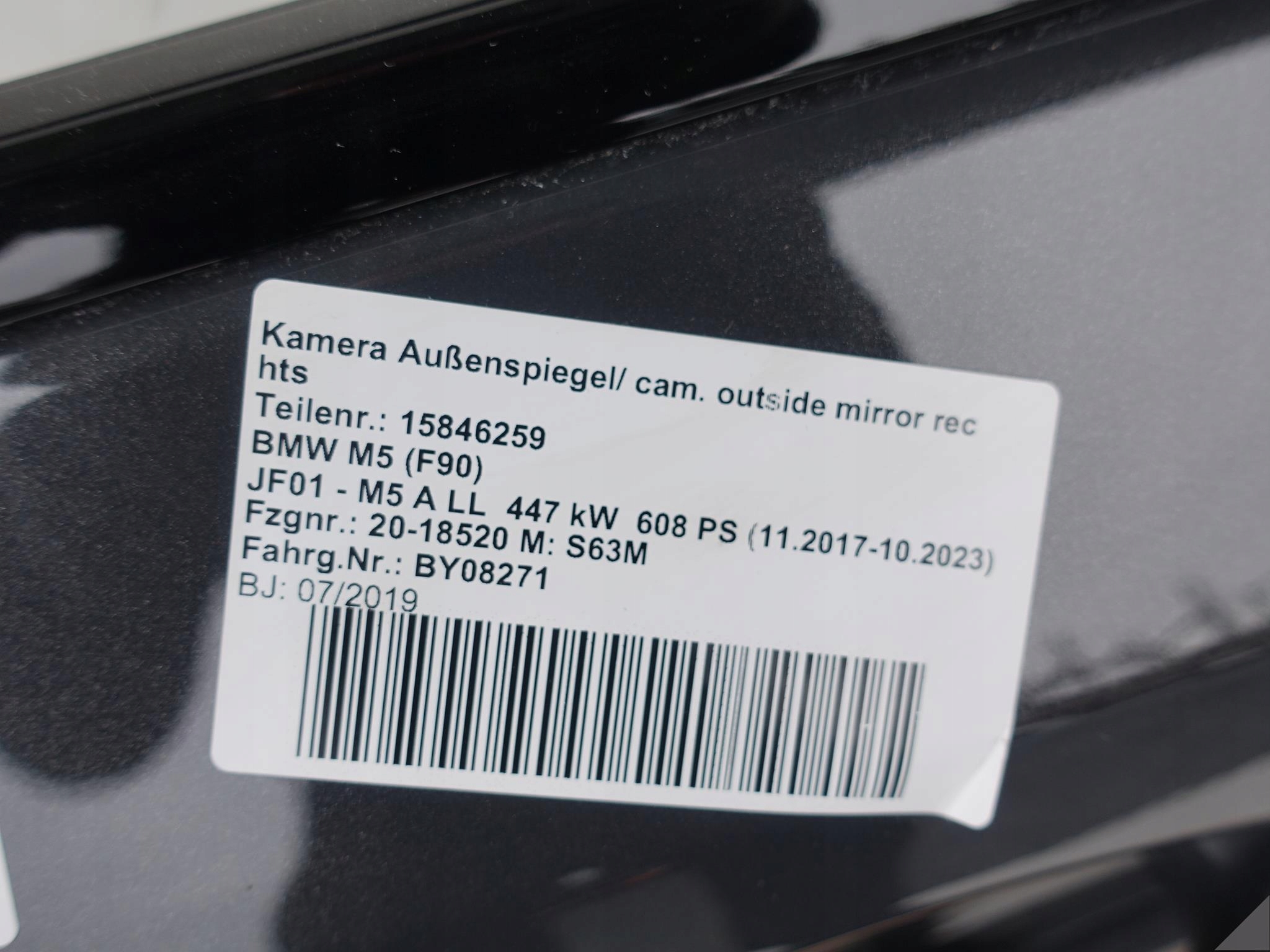 BMW M5 F90 M-POWER G30 G31 right front colour C17