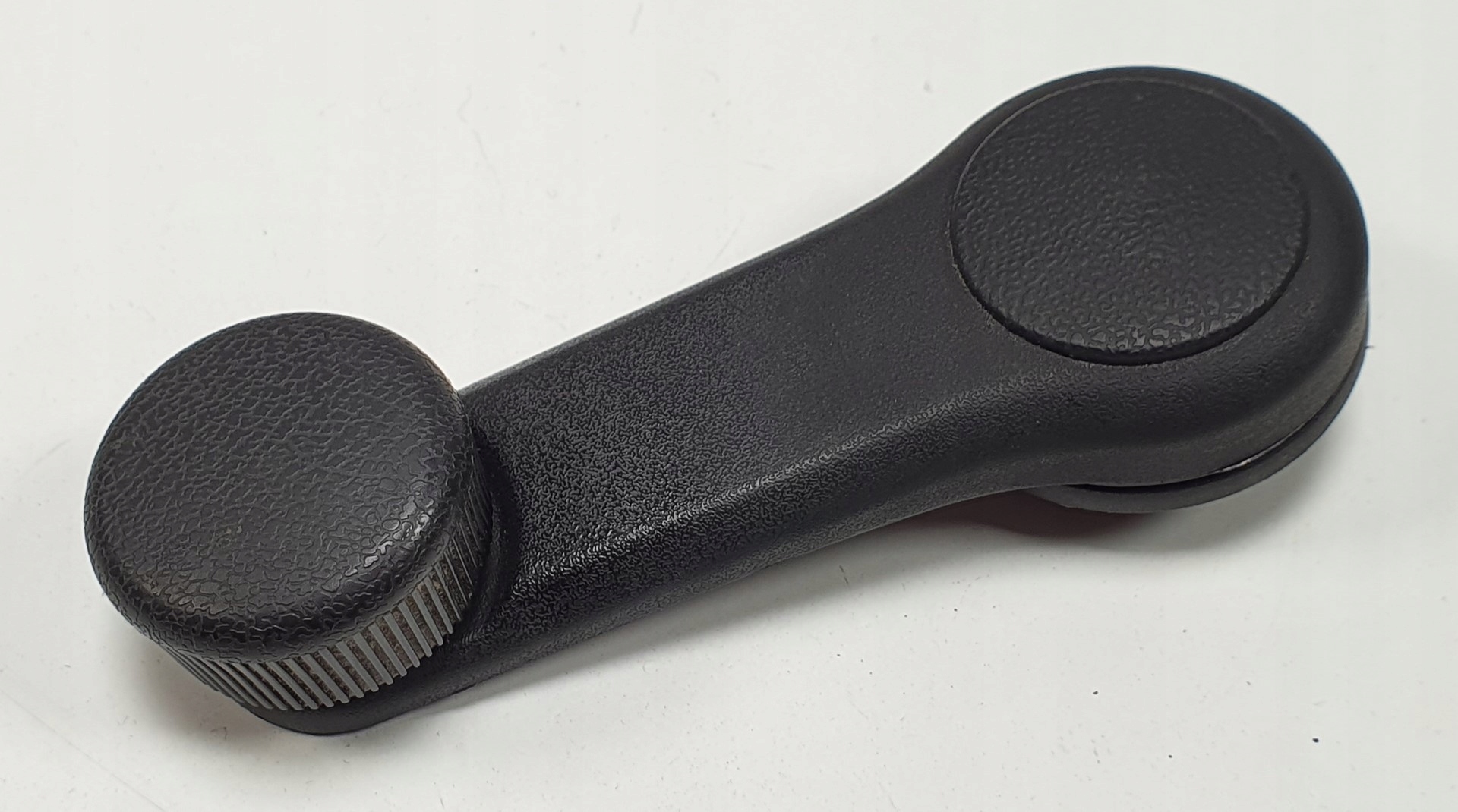 KORBKA OPUSZCZANIA SZYBY KIA PICANTO II 826301M000