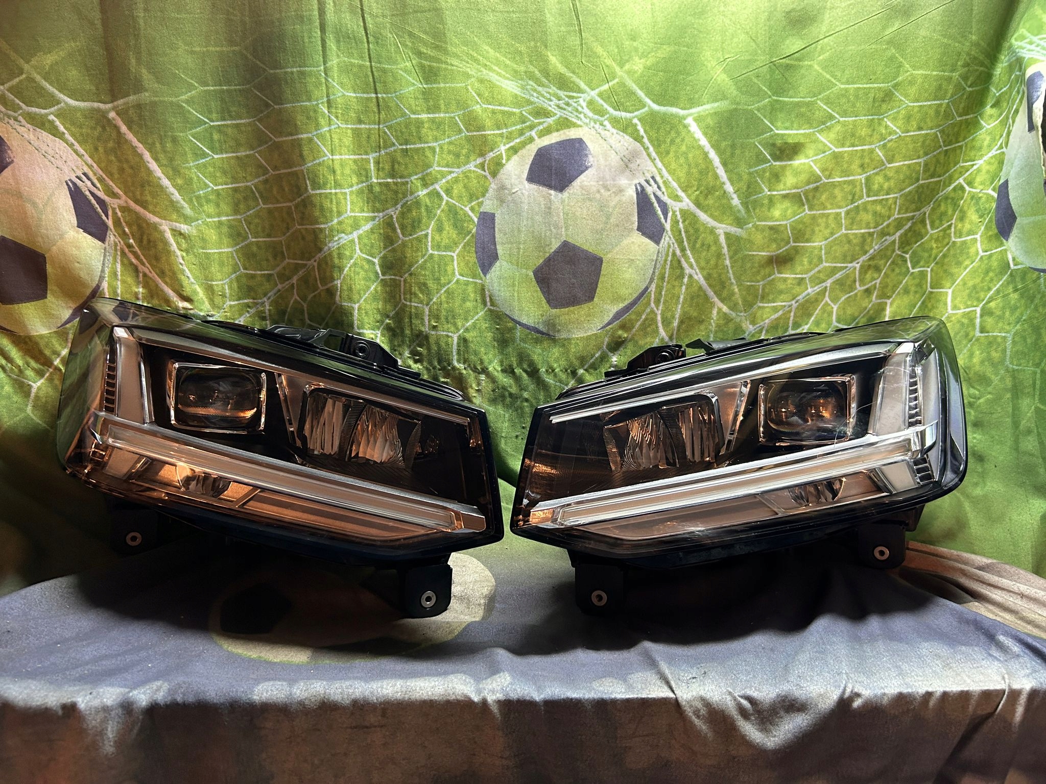 Frontscheinwerfer Audi Q2 81A941033 LED Links Scheinwerfer Headlight - Thumbnail 1