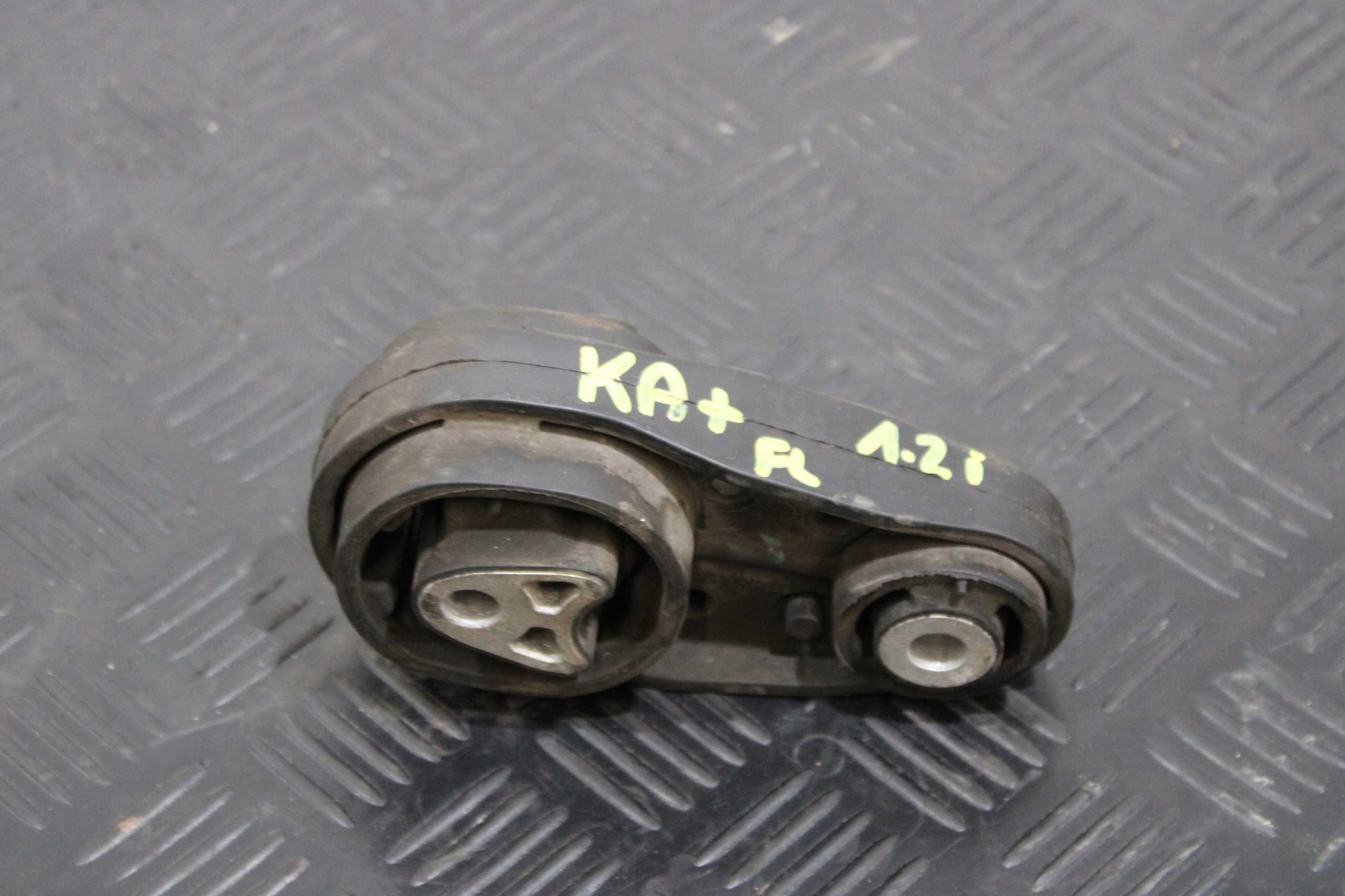 holder engine mount FORD KA+ KA + ACTIVE LIFT