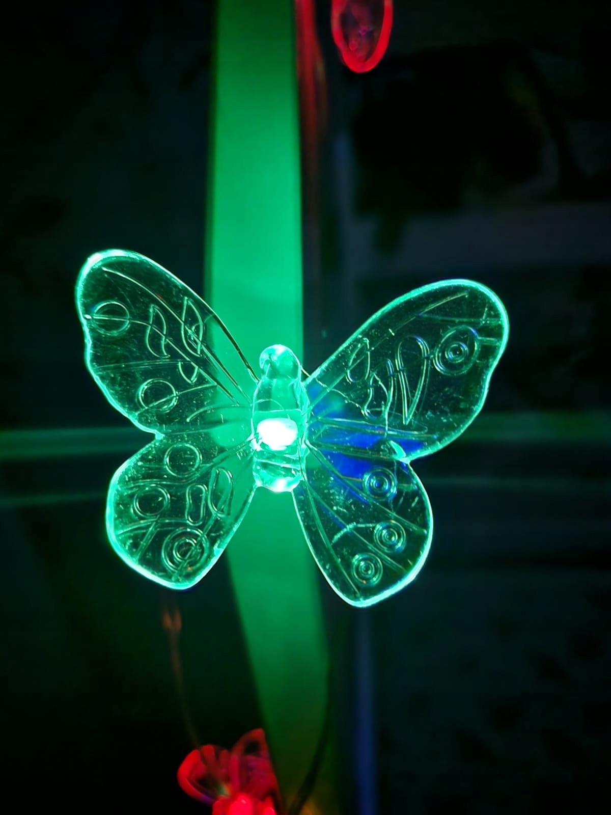 LAMPA LAMPKA SOLARNA LED GRIRLANADA MOTYLE WBIJANA MULTIKOLR RGB Marka EM&EM