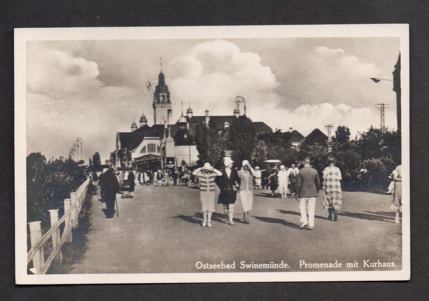 ŚWINOUJŚCIE- ciekawa stara pocztówka