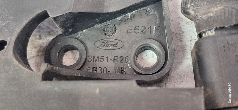 holder of a lock right front FORD C-MAX 3M51R26