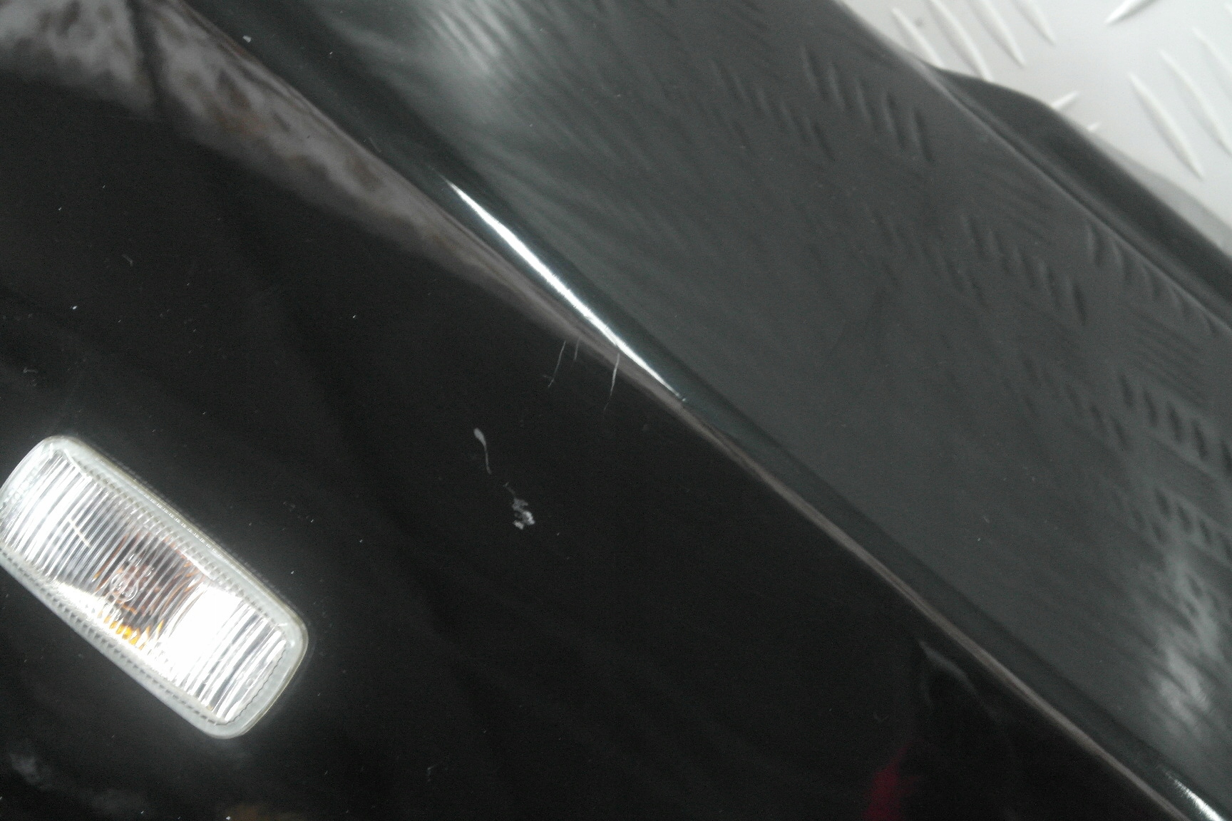 JEEP COMPASS LIFT 11-16 fender front right front colour black OE