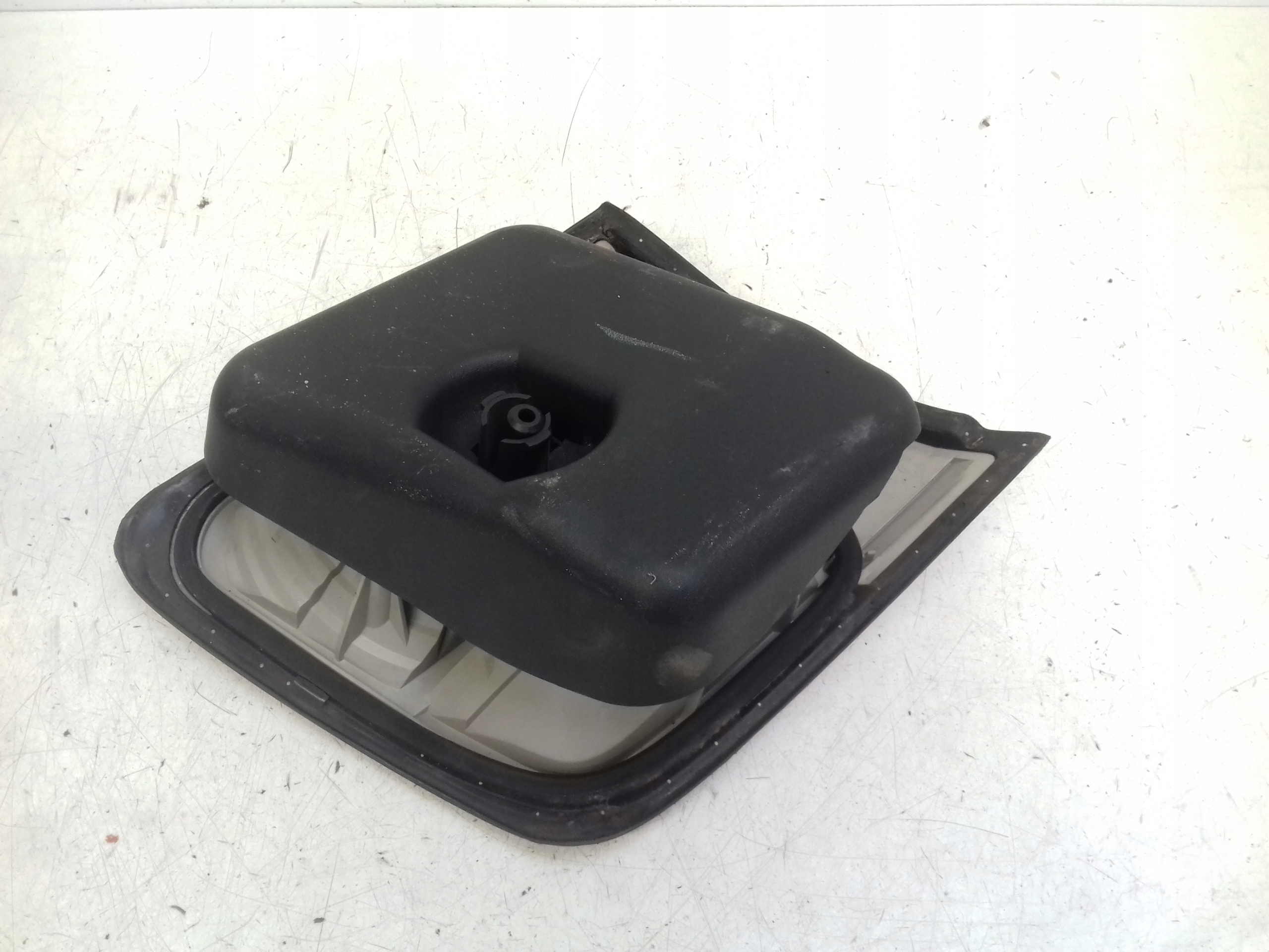 light to the bonnet right rear part Opel Omega B