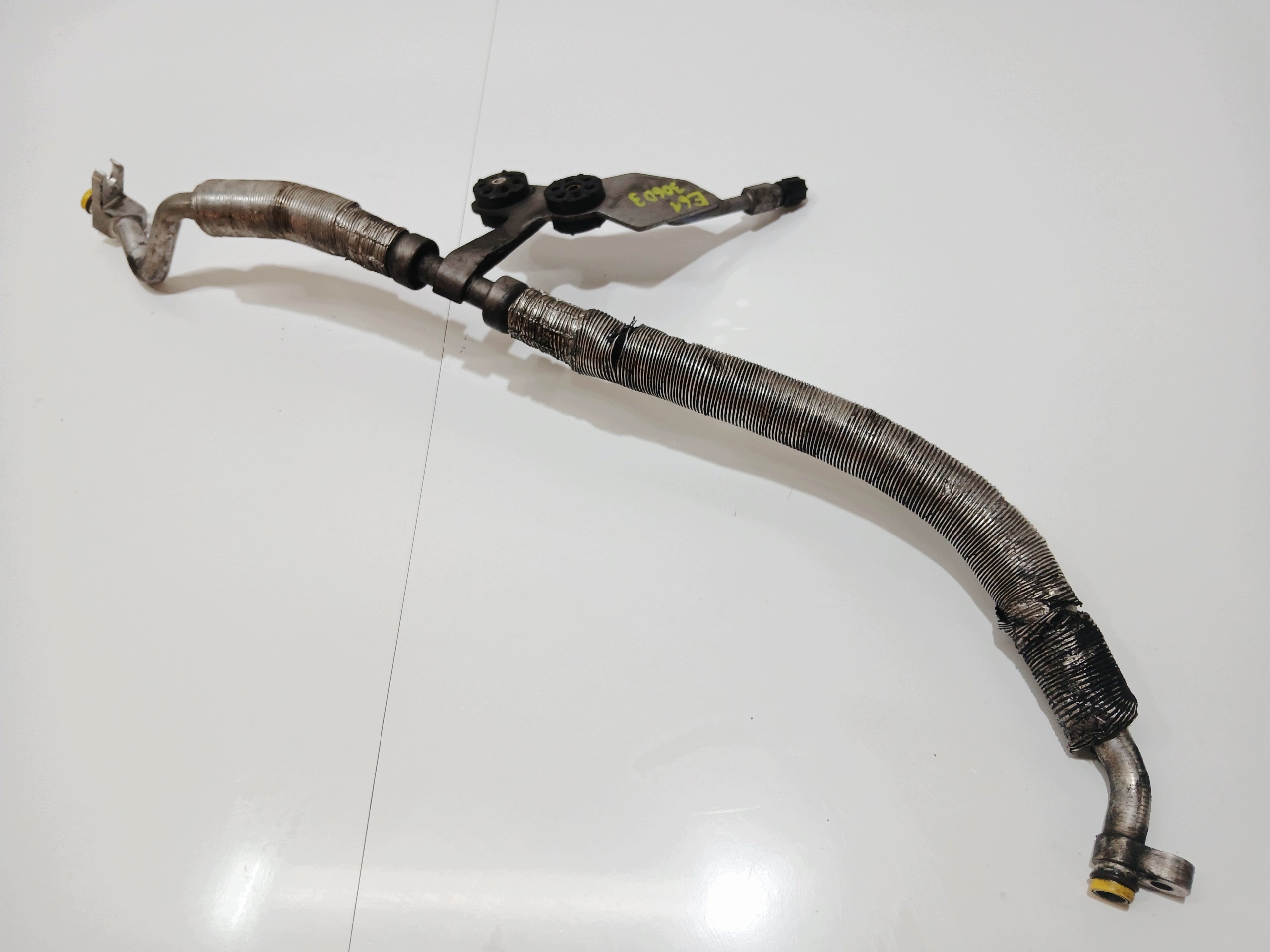 prijenos crijevo klimatizacije BMW E60 E61 306D3 3.0D (4824709)