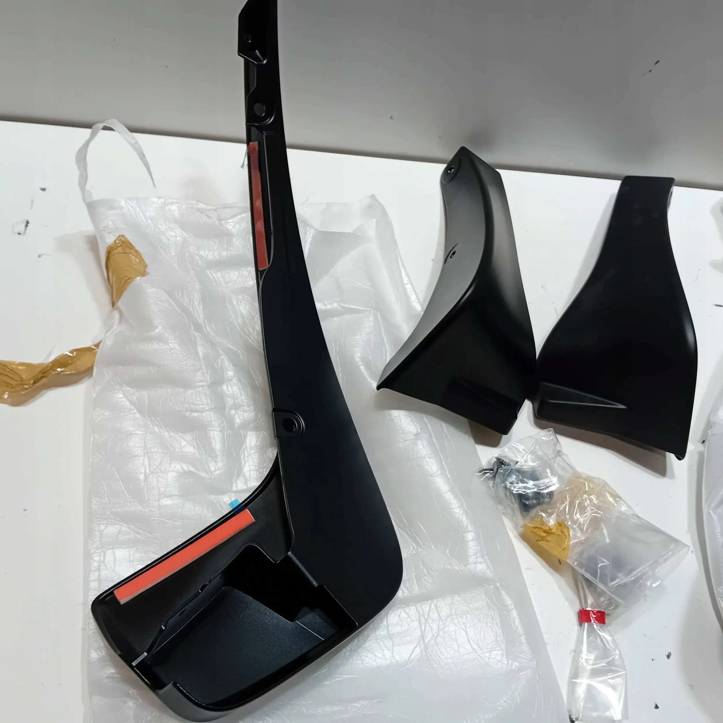 SUZUKI IGNIS III 16- CHLAPACZ CHLAPACZE TYŁ PRZÓD KOMPLET NOWE OEM