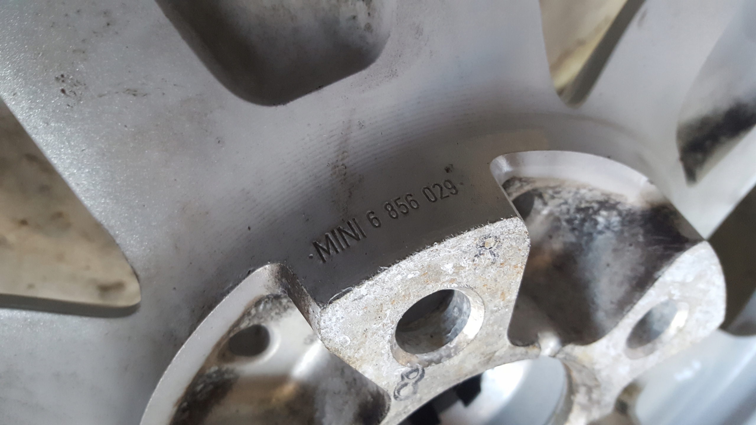 discs 5x112 7Jx16H2 IS31 6856029 MINI Countryman