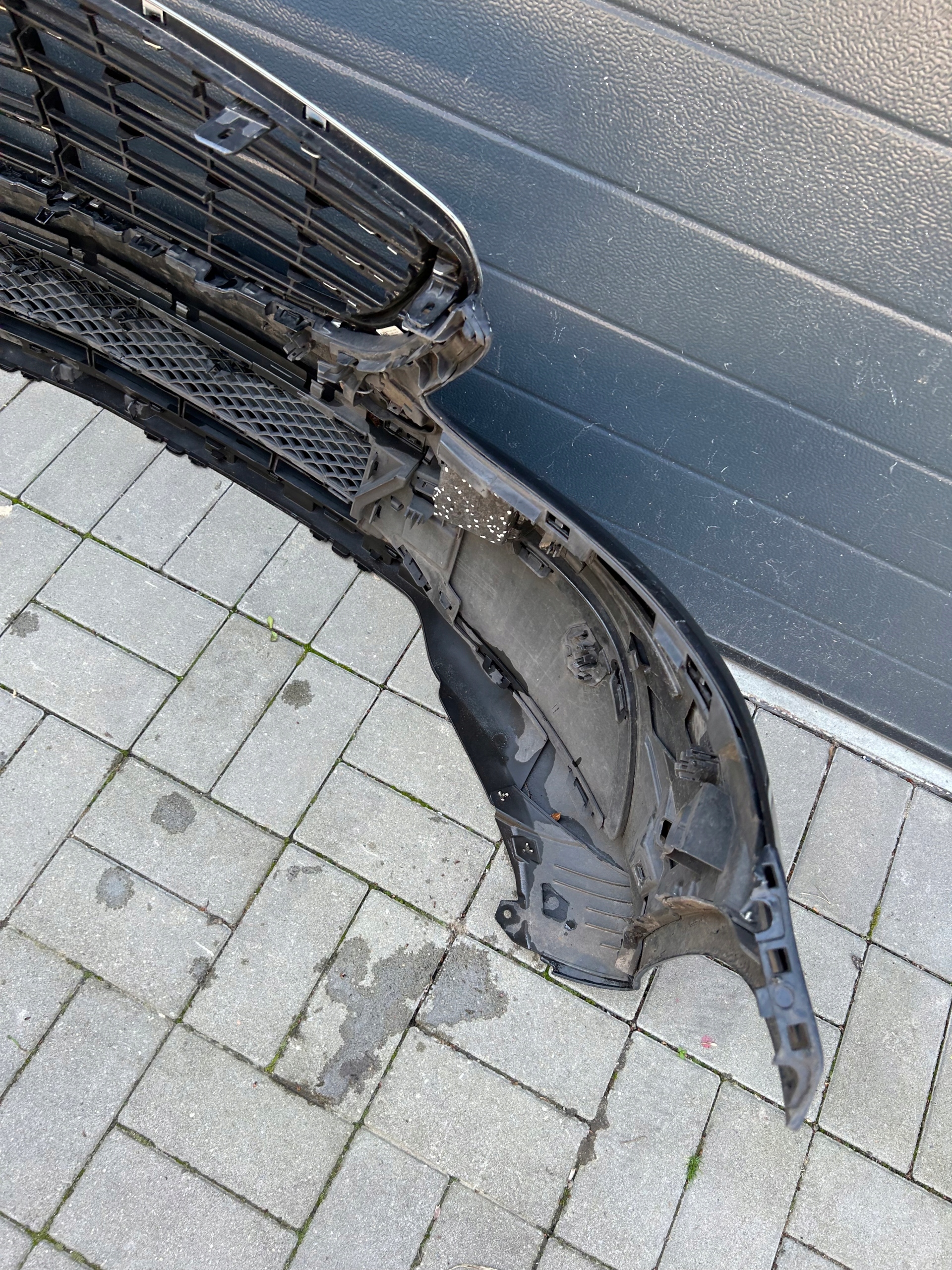 Mercedes C W205 Lift Classic bumper front Hybrid