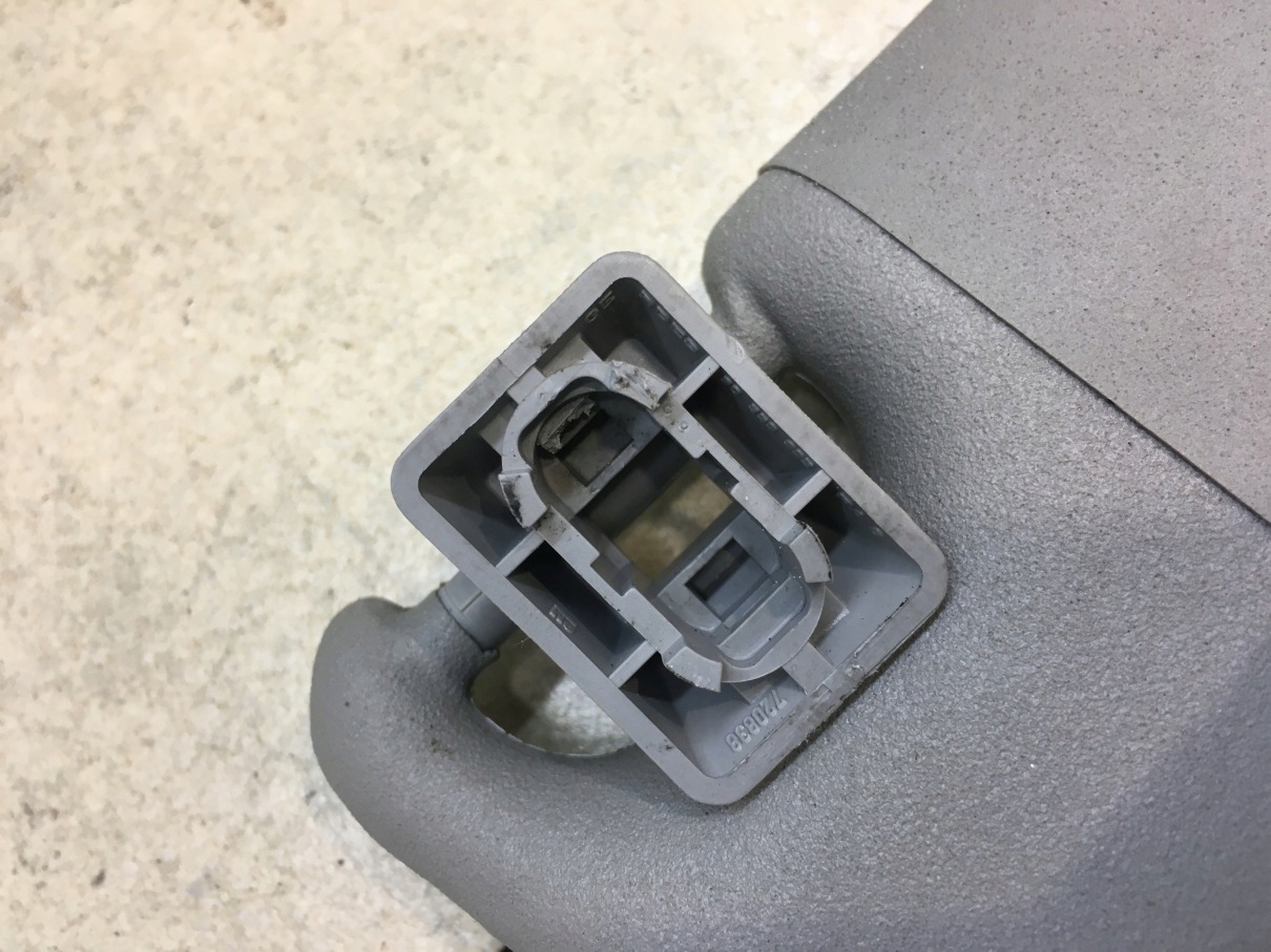 Blende Abdeckung PRZECIWSLONECZNA OPEL VECTRA C