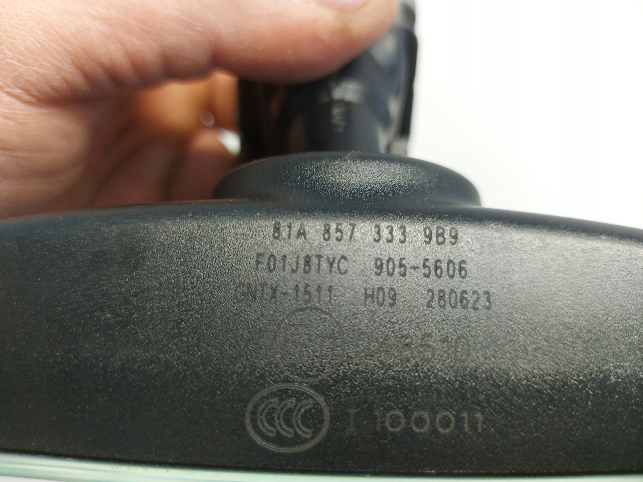 Audi Q4 40 E-TRON rear-view mirror inner oryg s-line 81a857333