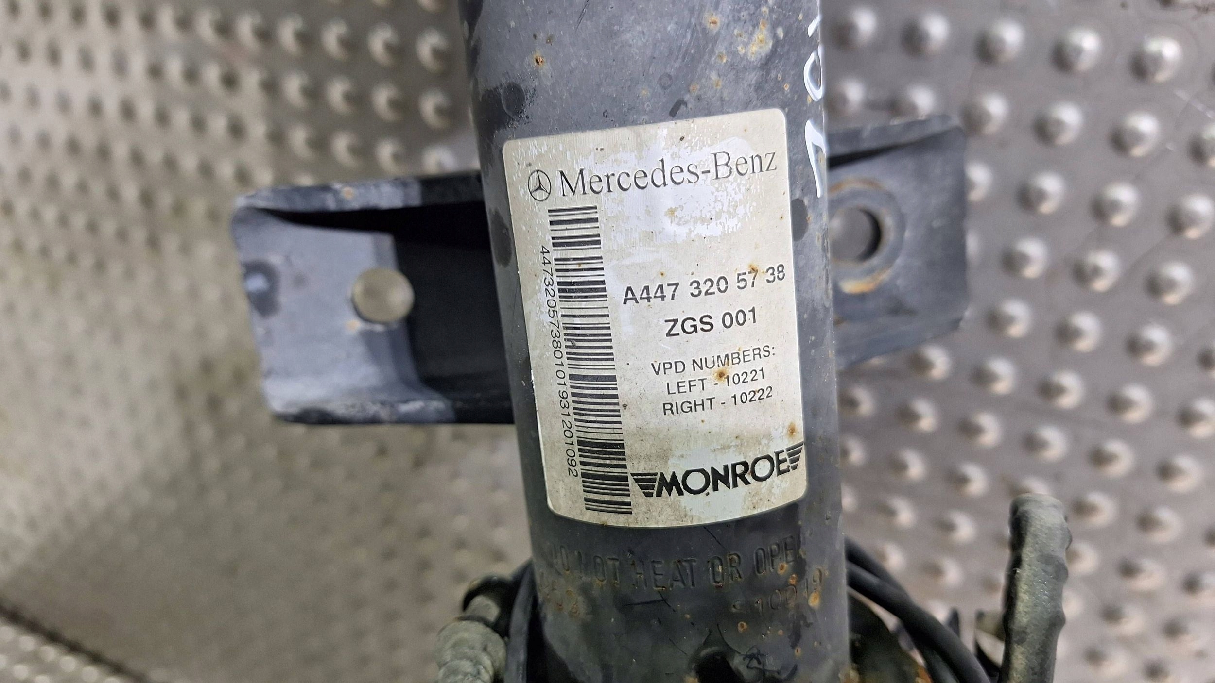 swing shock absorber left front A4473320201 MERCEDES VITO V-KLASA W447
