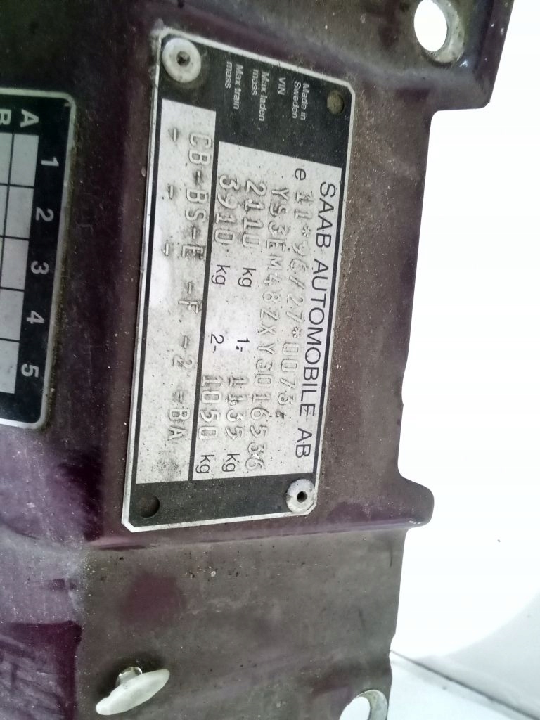 Saab 9-5 95 et Aile Gauche
