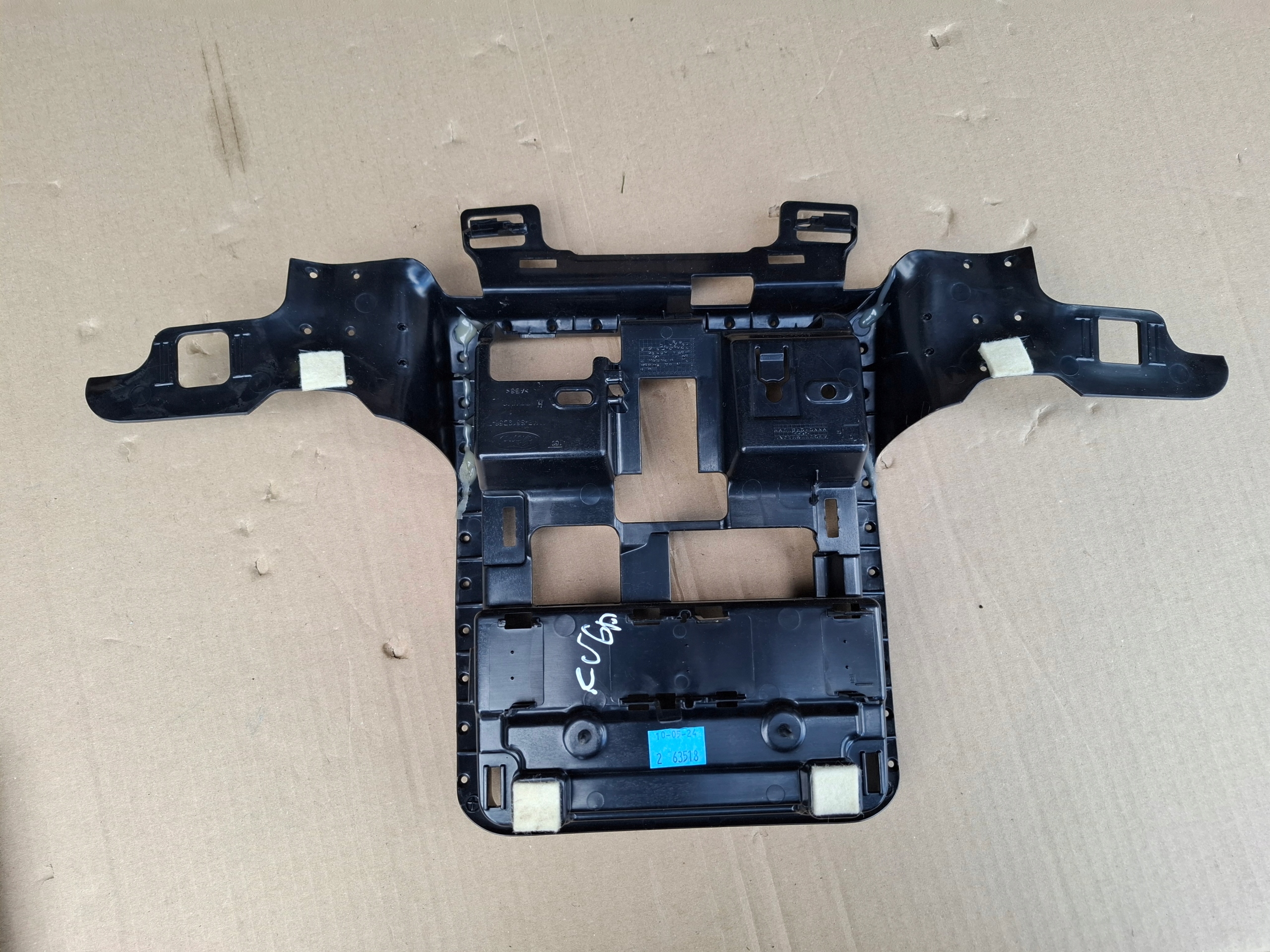 bracket console holder RADIA FORD KUGA MK3 24r