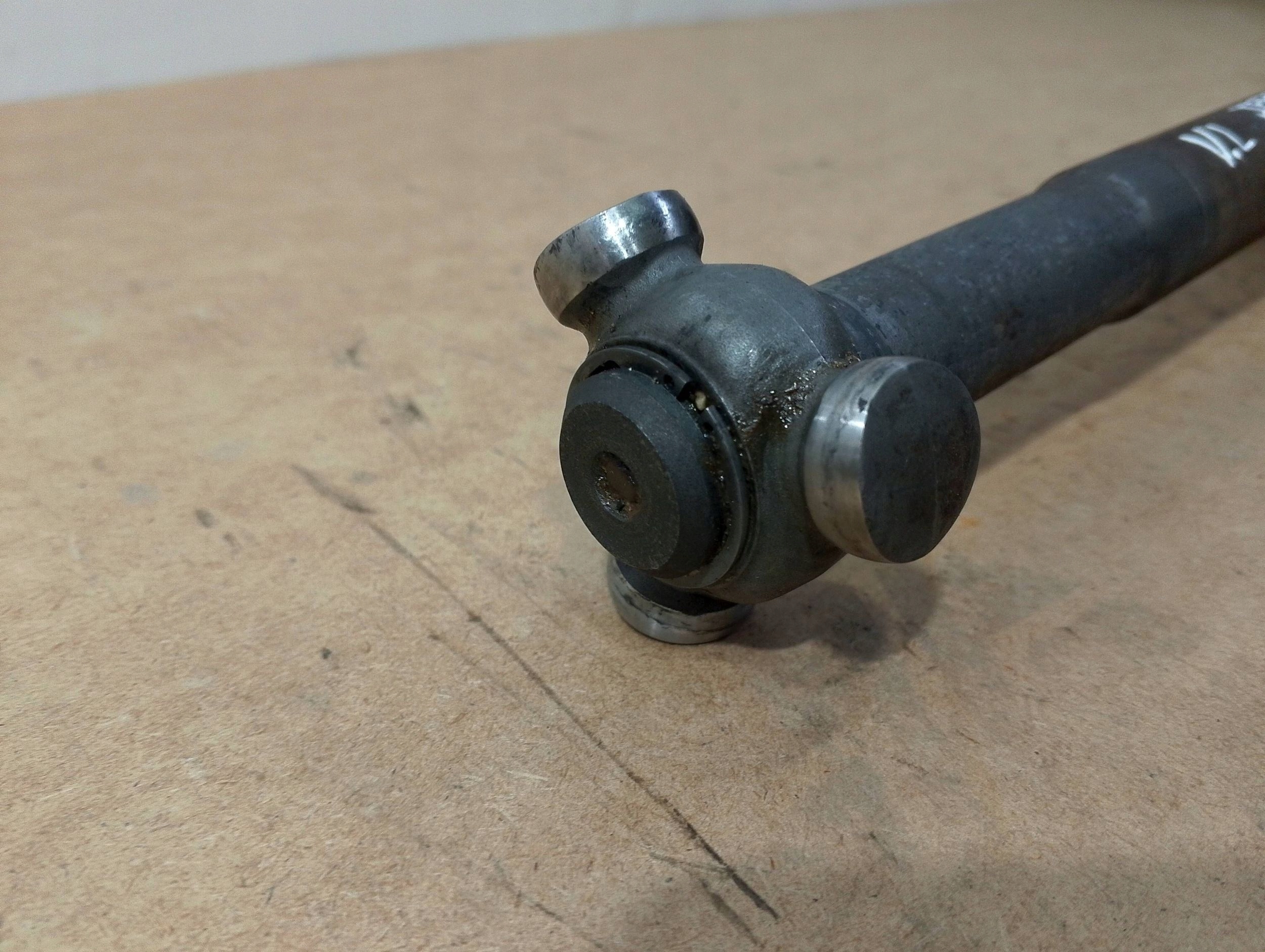 Jeep Renegade semi-axis front left (A408)