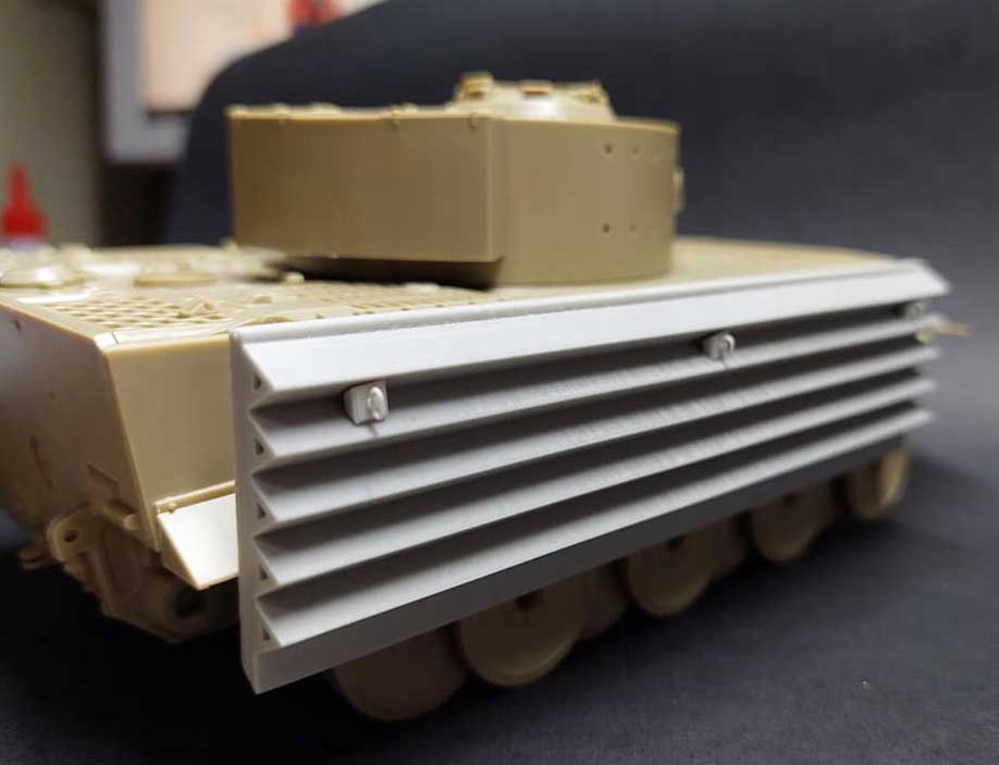 Dřevěný sapper Panzer Art RE35-685 1/35 Tiger I