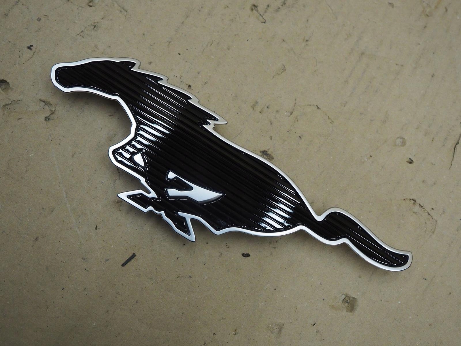 ATRAPA ZNACZEK EMBLEMAT FORD MACH E MACH-E