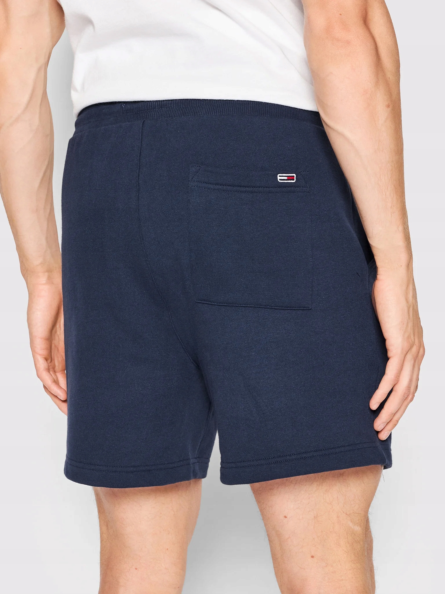 Dresowe krótkie spodenki męskie TOMMY JEANS szorty Kod producenta DM0DM12957