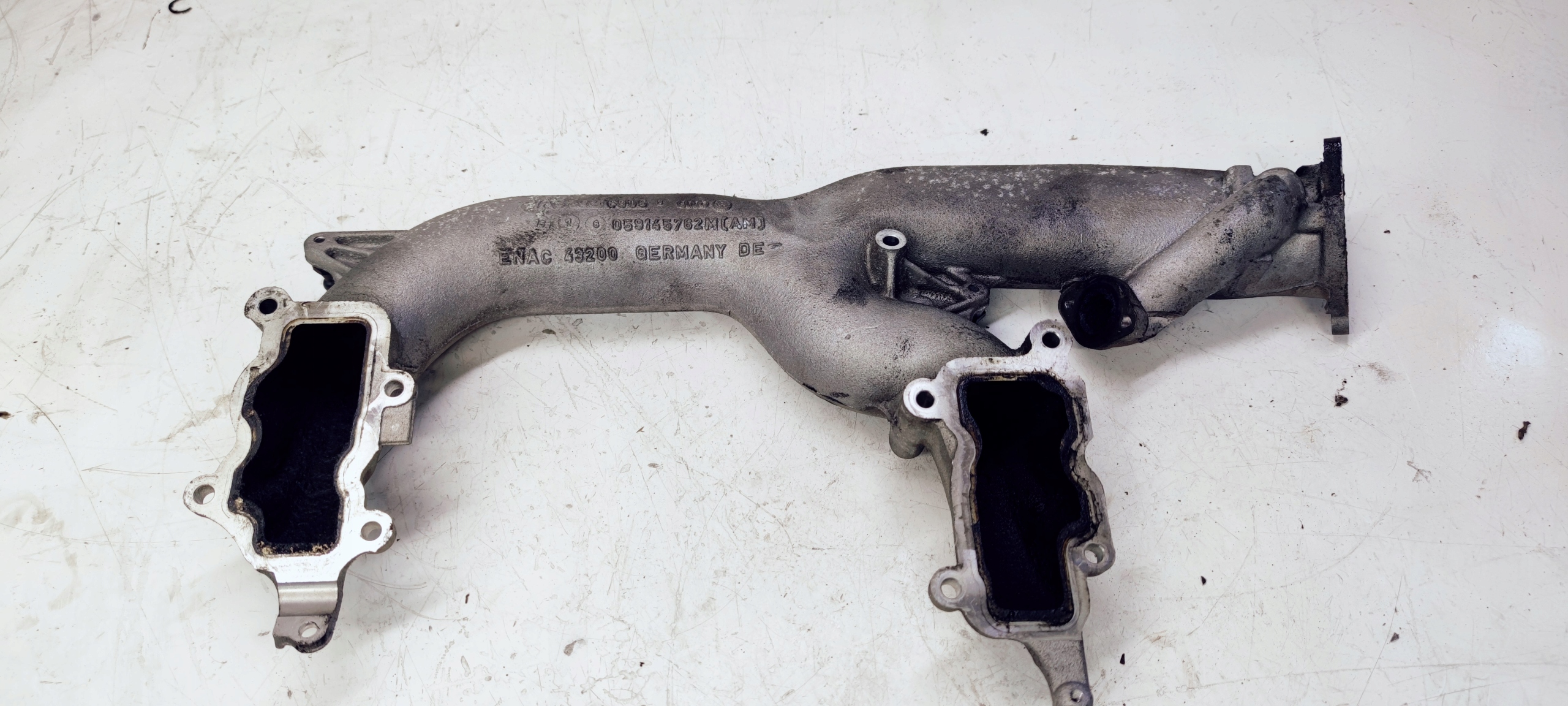 intake manifold AUDI A4 A5 A6 2.7 3.0TDI 059145762M