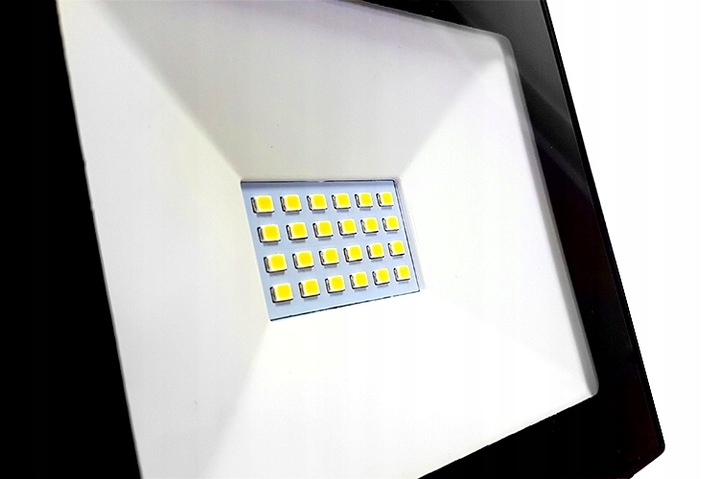 HALOGEN 20W REFLEKTOR LAMPA LED ROBOCZA NAŚWIETLACZ WODOODPORNY 1640LM IP66 Marka inna