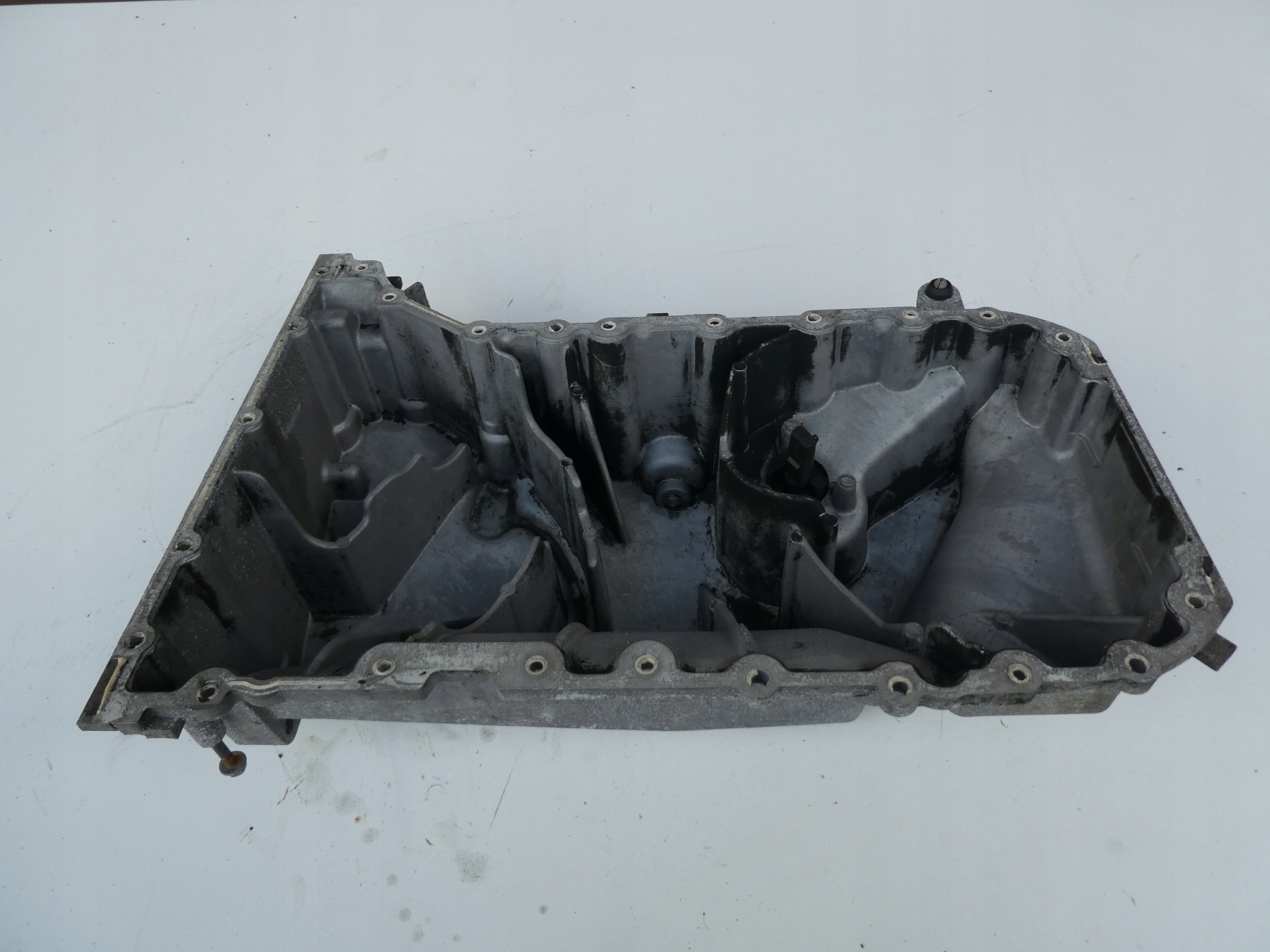 VW T5 2.5 TDI BNZ ÖLWANNE 070103603L