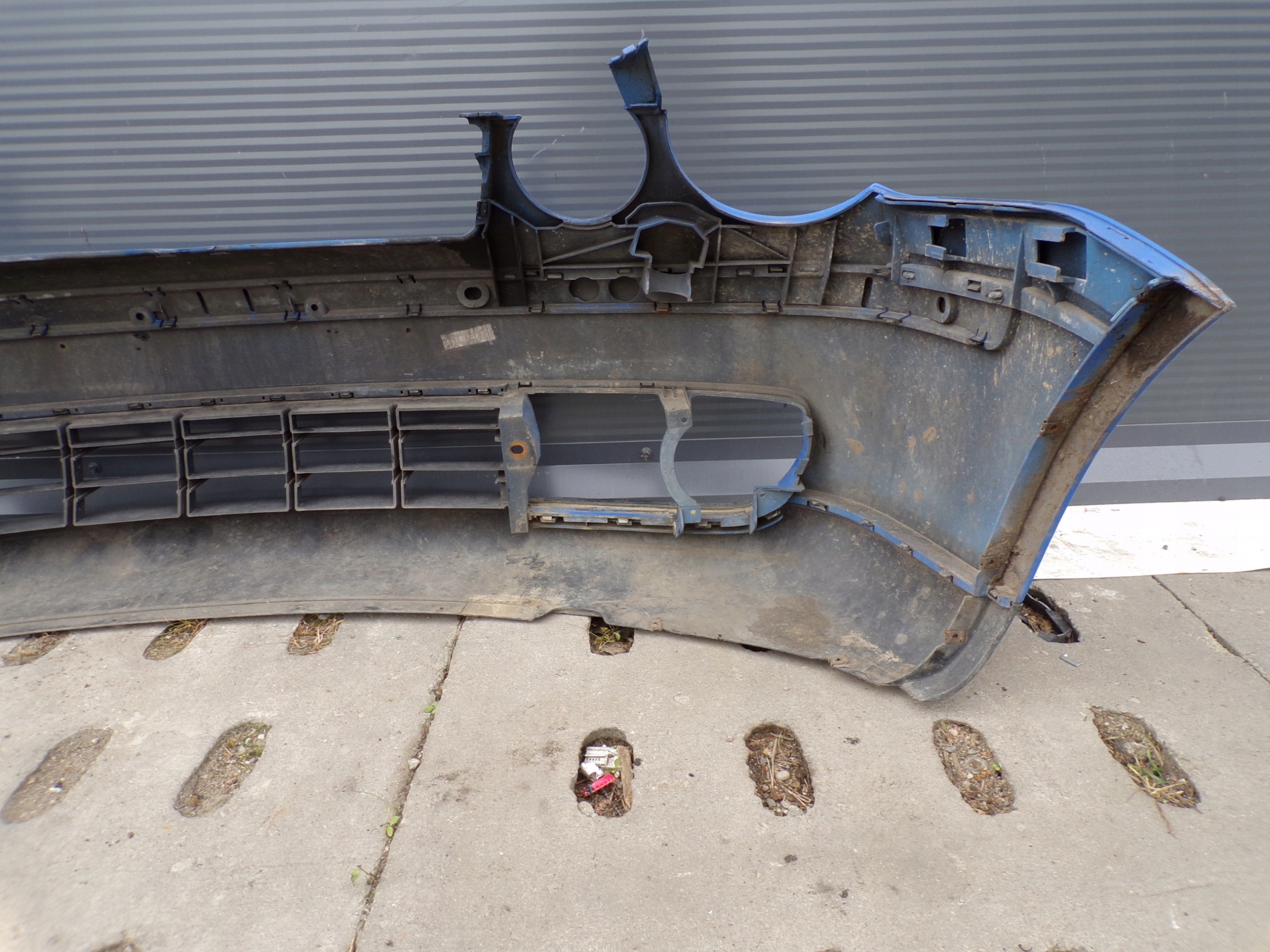 front bumper front VW POLO 9N colour LA5F