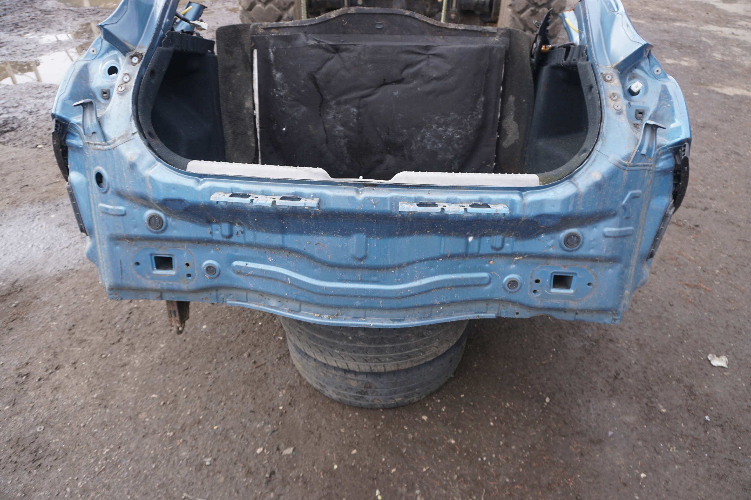 HYUNDAI i30 II HATCHBACK PAS TYLNY WANNA T2U 2012-2015rok