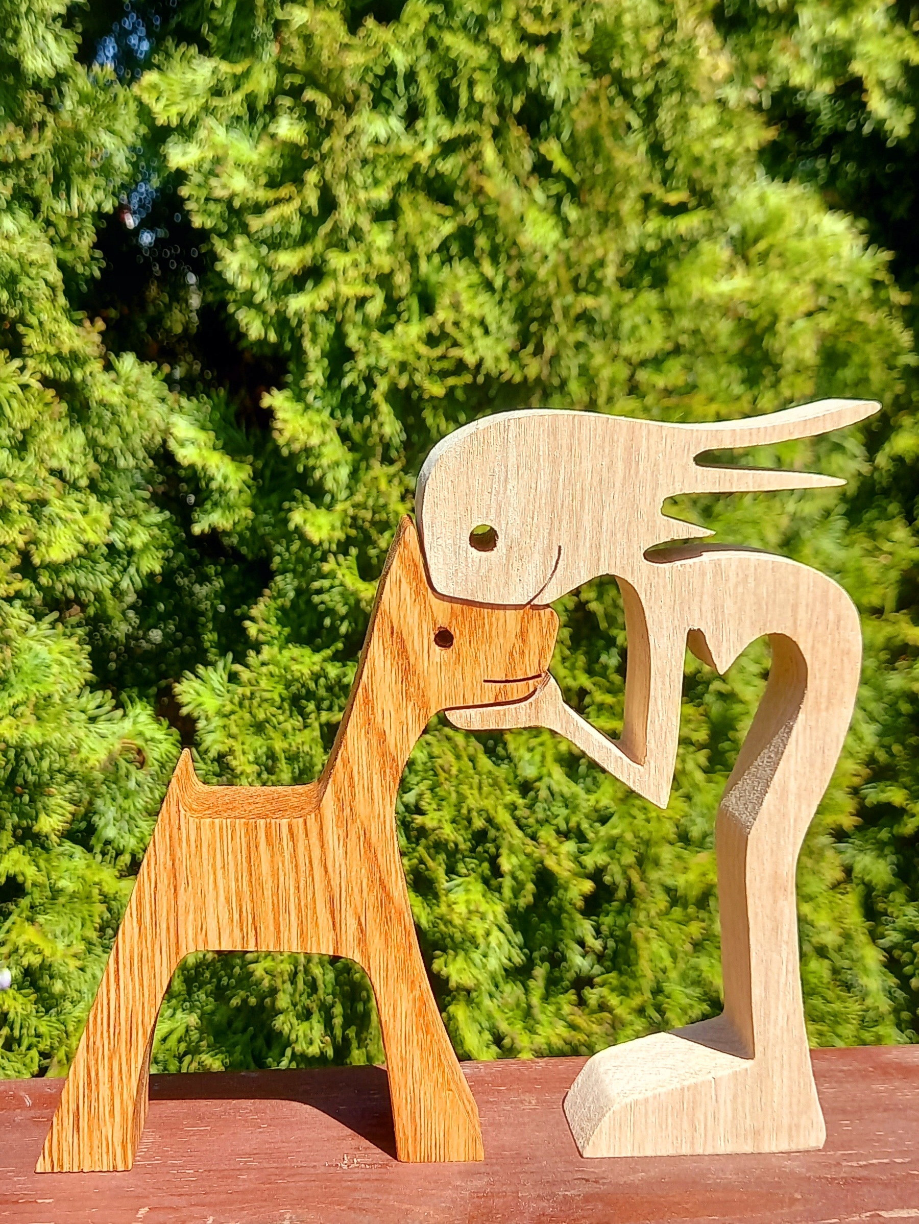 Figurka z psem, drewno, wersja żeńska Kod producenta DA_202