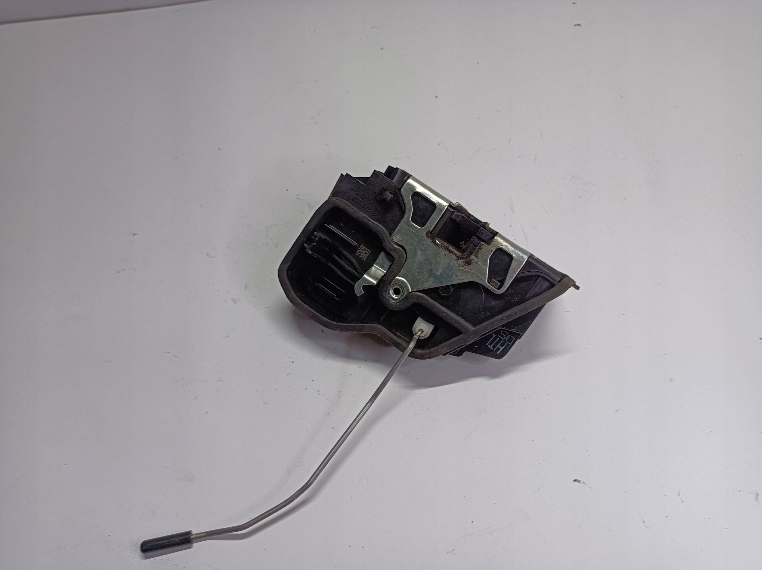 lock door tylnych BMW E81 E87 F20 E90 F30 F10 E60 F01 E83 E70 7202147