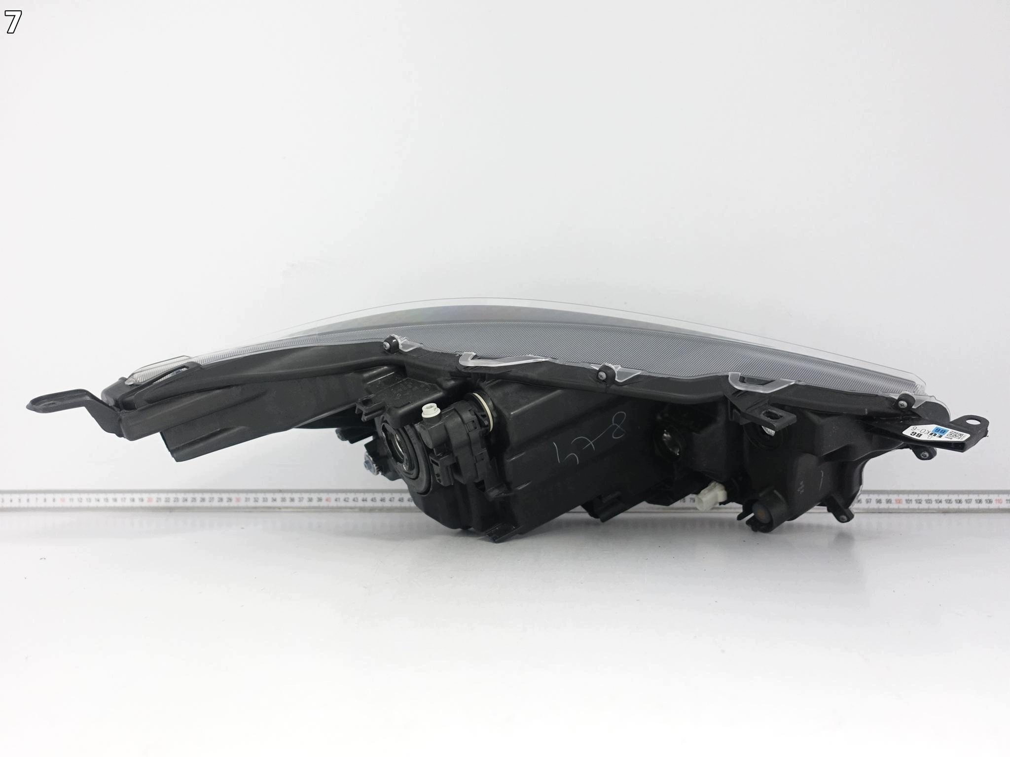 TOYOTA YARIS IV 4 XP210 20- light normal lens left front EUROPA