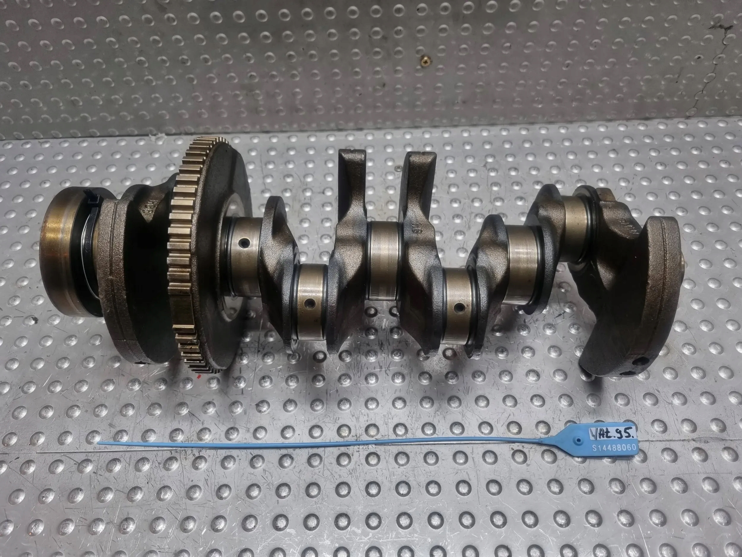 crank HUB81 AADS 1222324152 BMW E46 E90 1.6 1.8 B N42B18