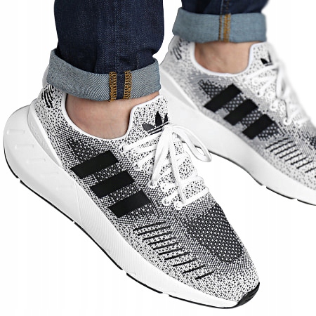 Adidas 41.1/3 męskie sportowe Swift Run 22 Wygoda