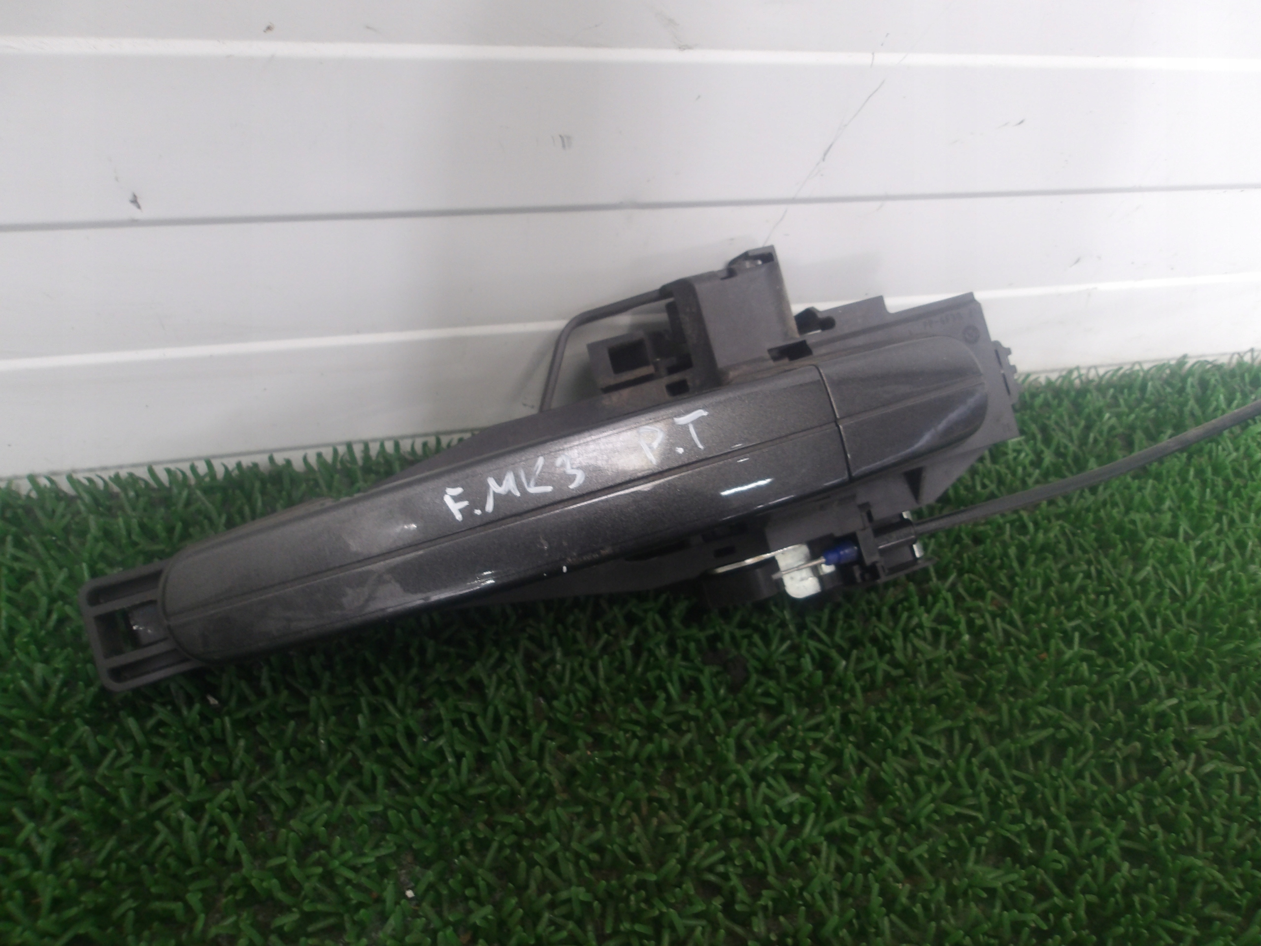 FORD FOCUS MK3 10-18 handle door rear right colour MAGNETIC GREY