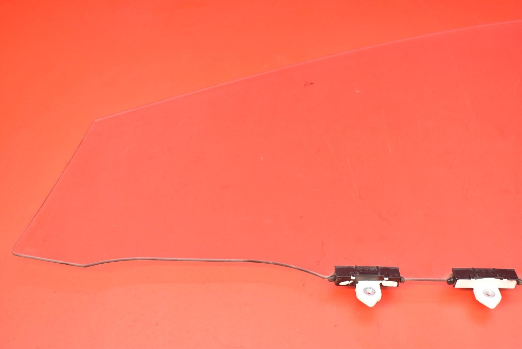 window side right front front TOYOTA YARIS 4 IV 5D HB 20