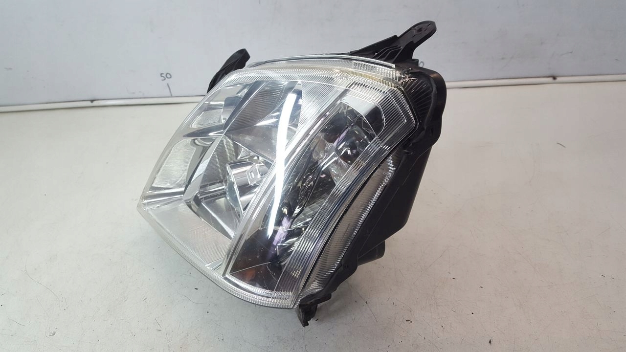 light front front left xenon Opel Meriva