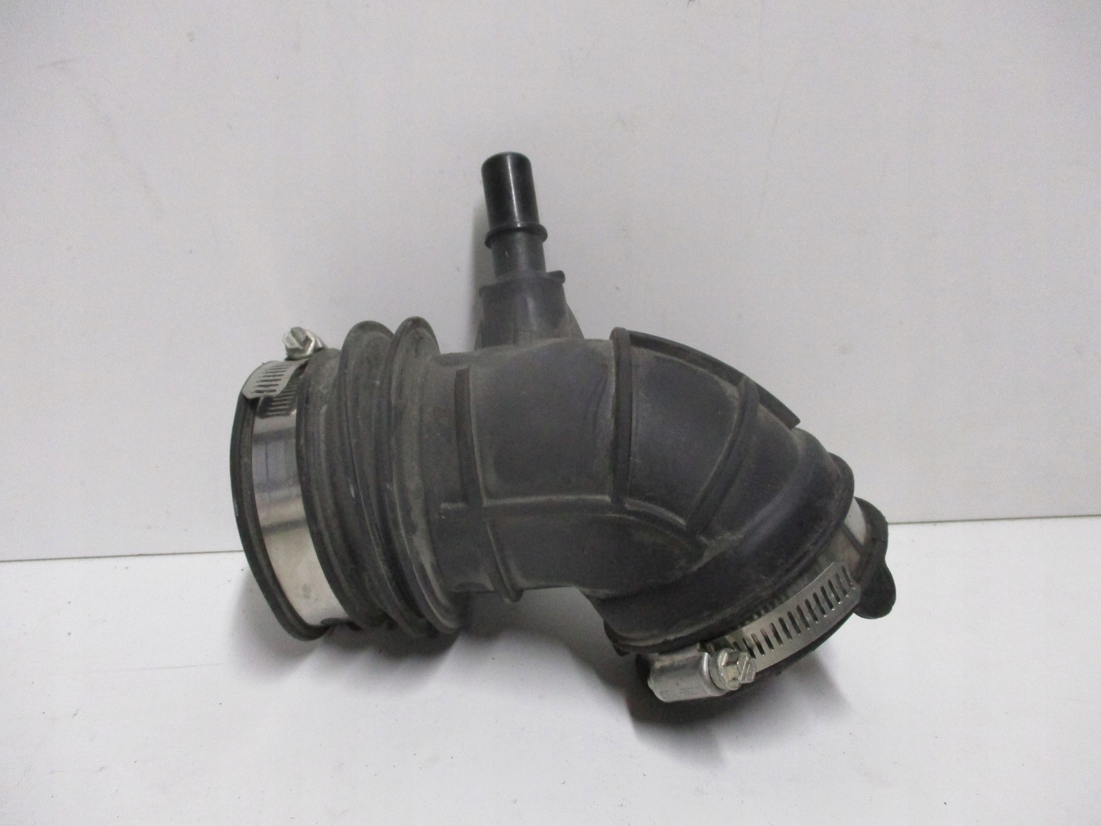 pipe elbow FORD KUGA MK3 LX61-9R504-MA