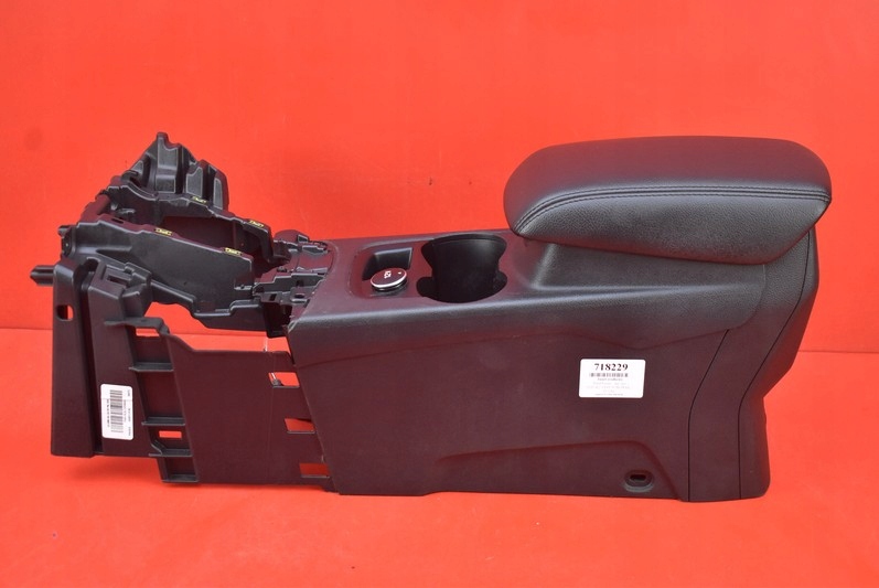 ЦЕНТРАЛЬНИЙ ПІДЛОКІТНИК ДЛЯ FORD FOCUS MK3 11R