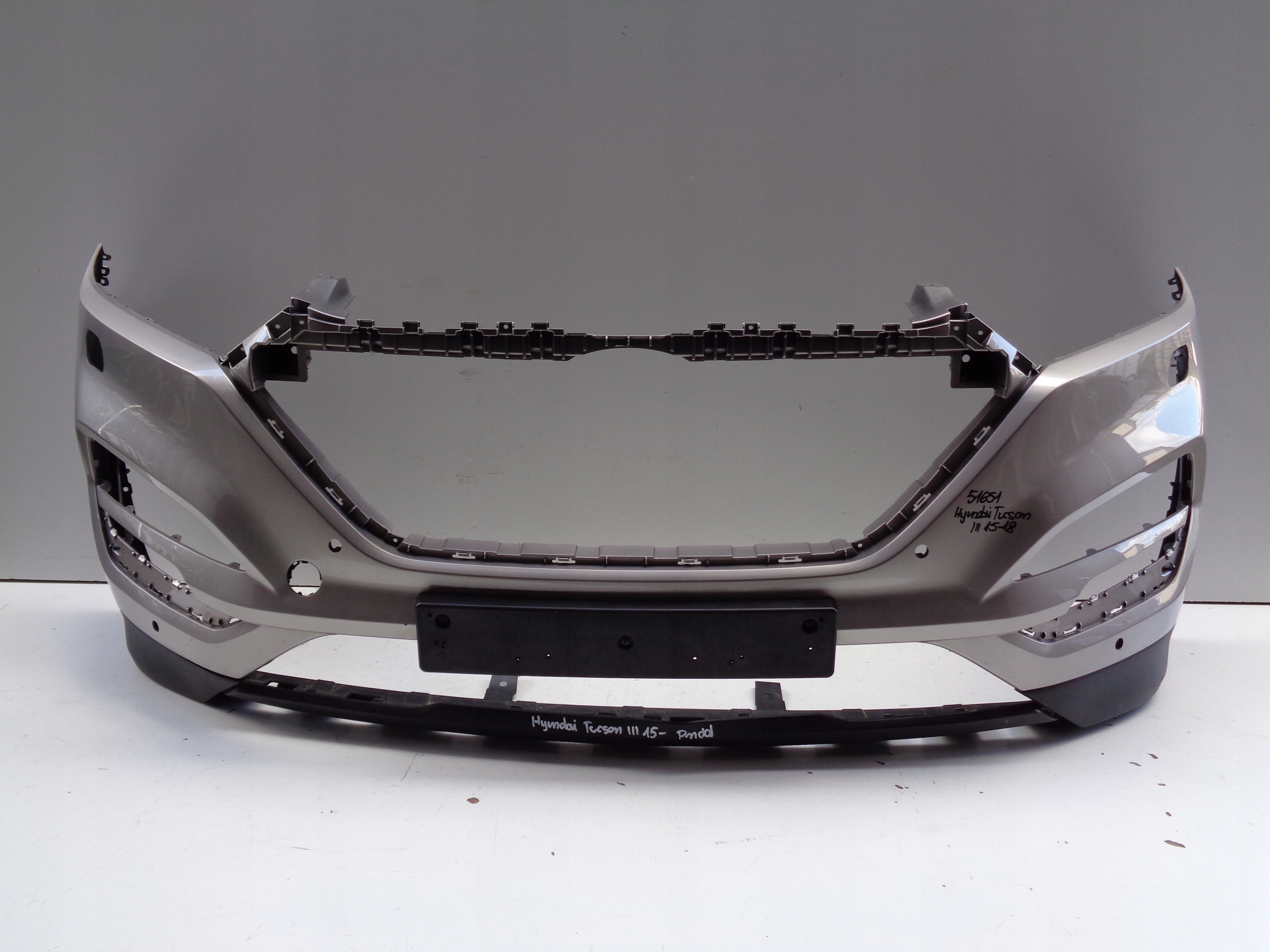 front bumper HYUNDAI TUCSON III 15-18 NR 51651