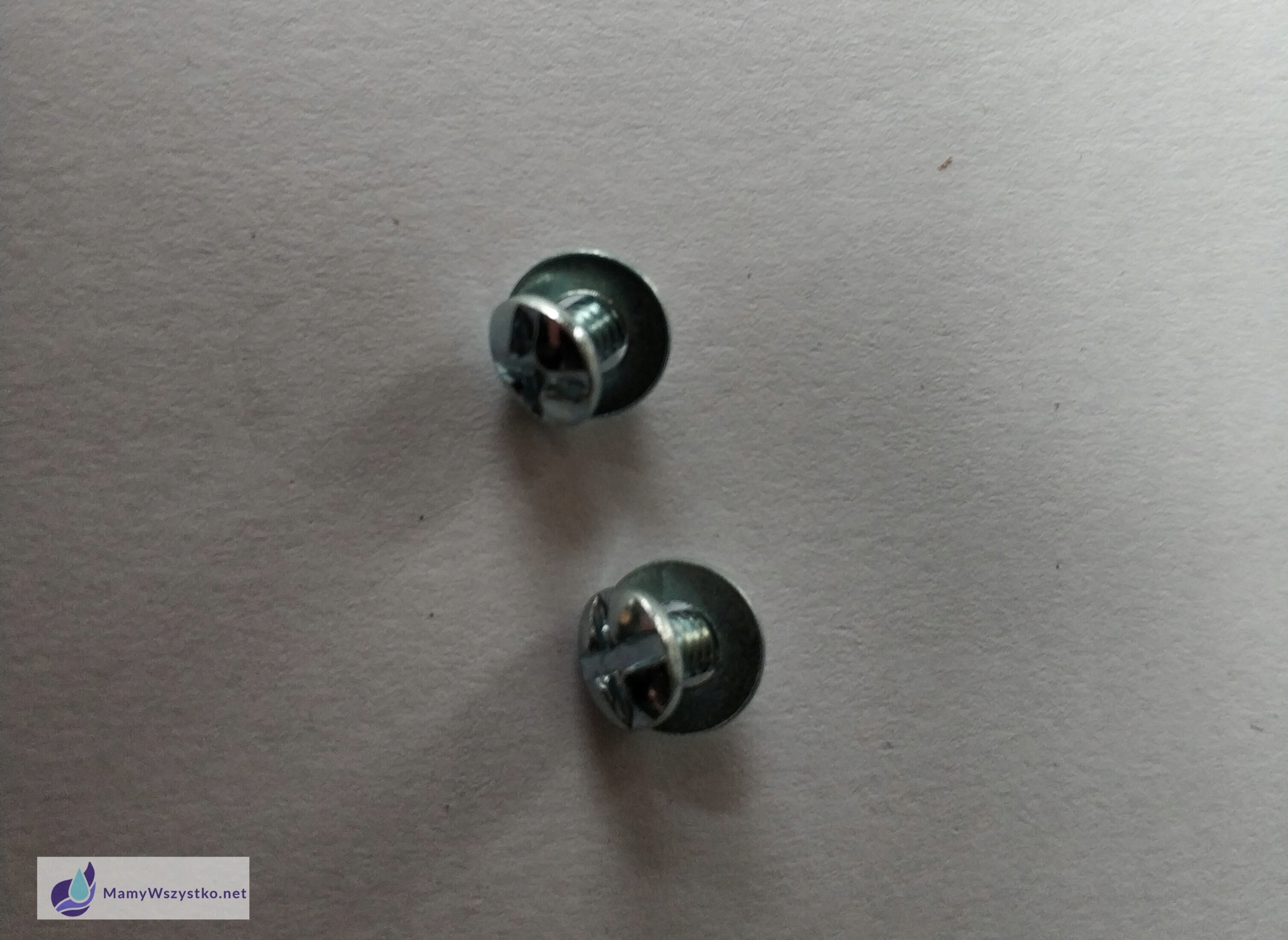 Śrubki mocujące grot do lutownicy