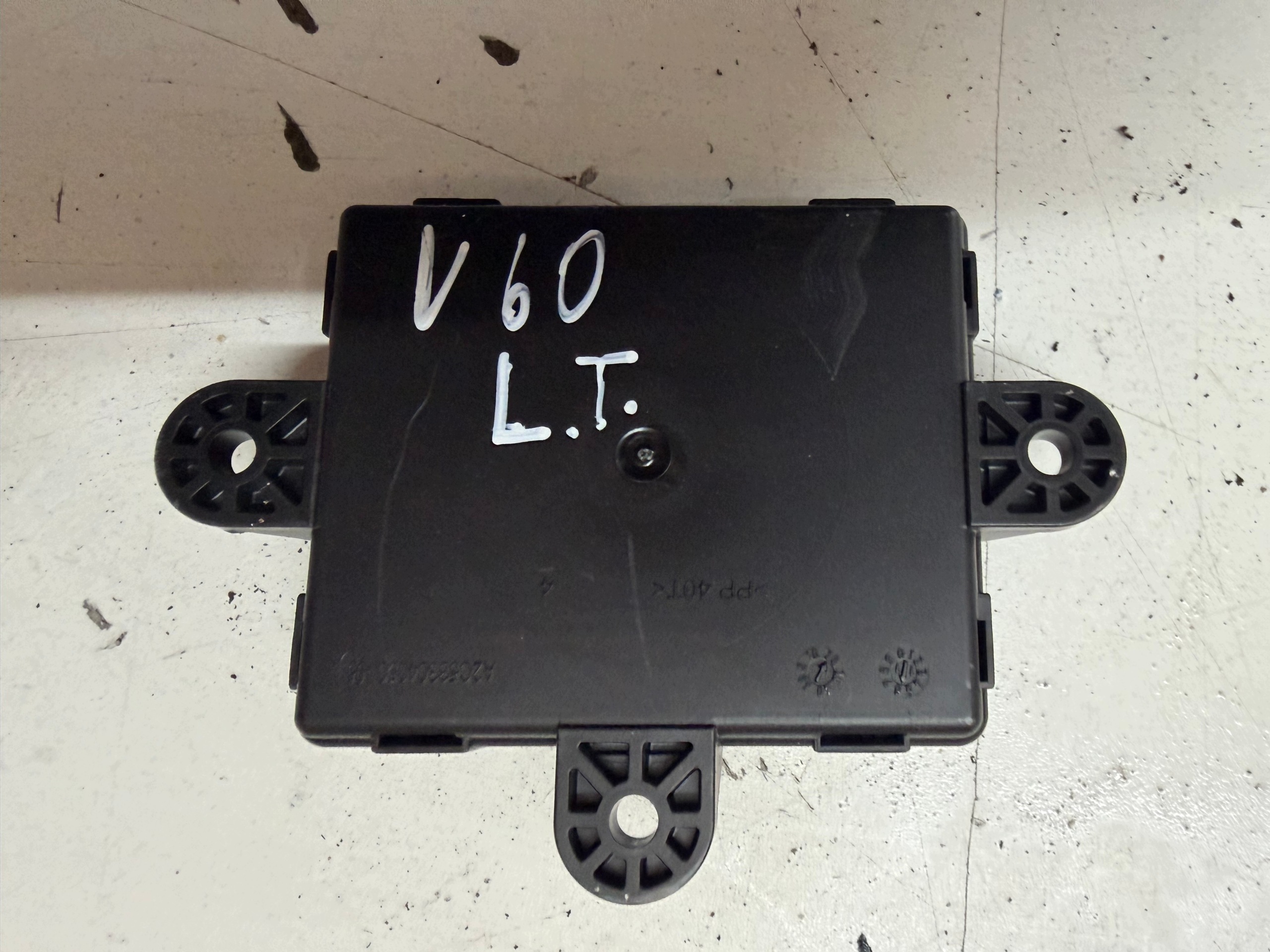 module control unit door left rear part VOLVO V60 and 31318963