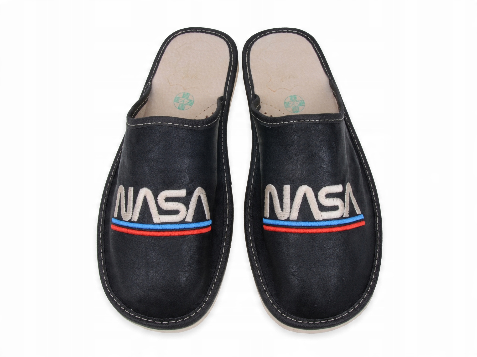 

Nasa Skórzane kapcie haftowane męskie laczki 45
