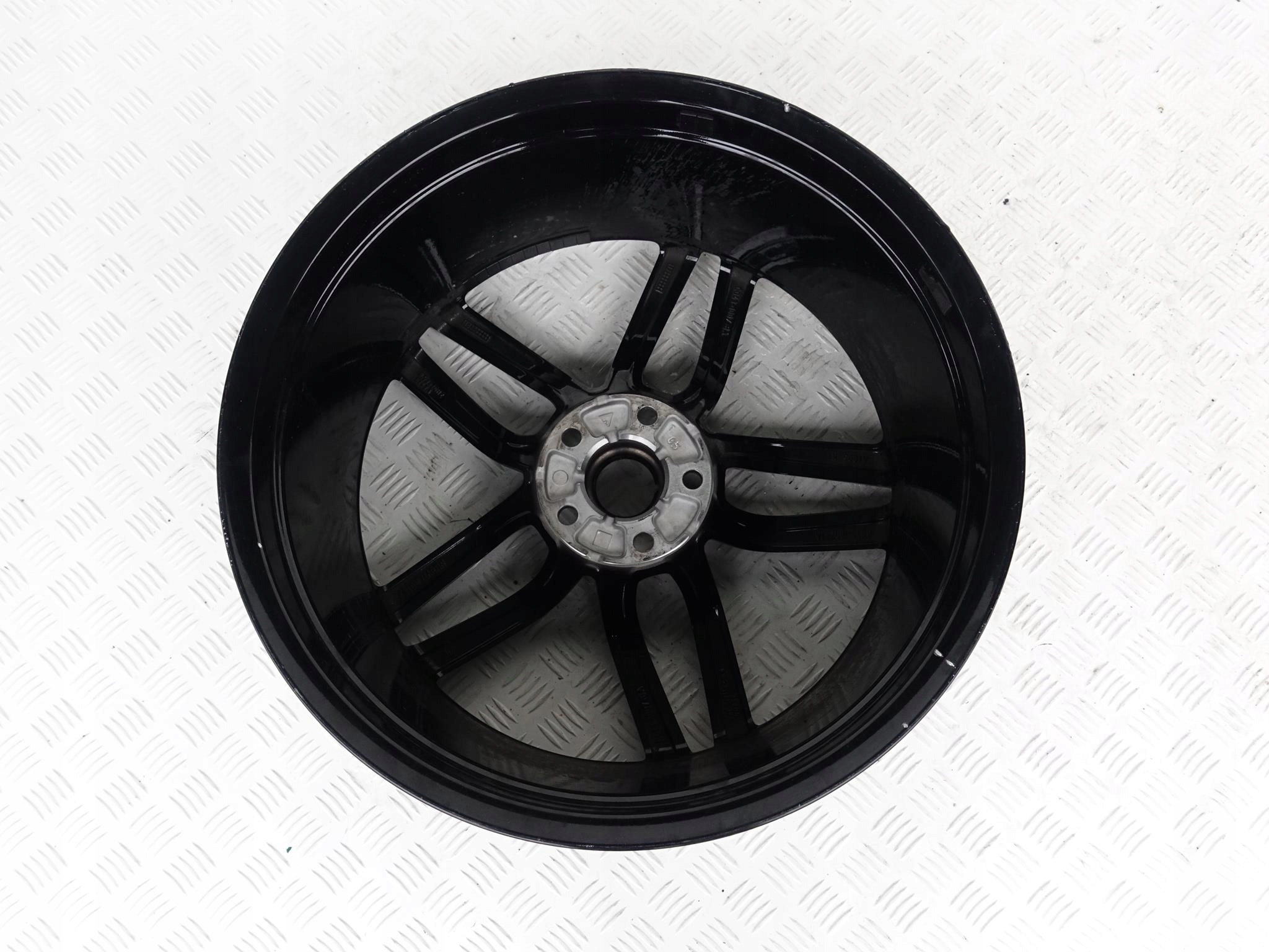 ASTON MARTIN DB9 VIRAGE disk 8,5x20 ET42,1