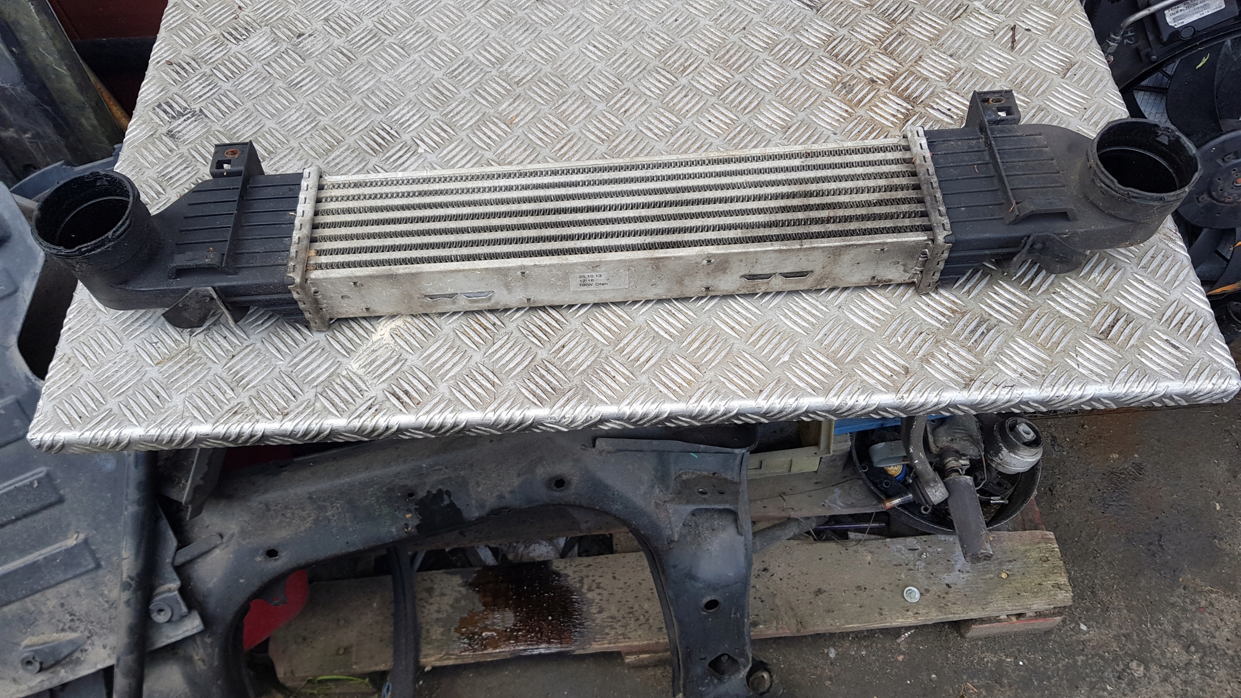 MERCEDES W220 INTERCOOLER Kühler luft 3.2 CDI A2205280080