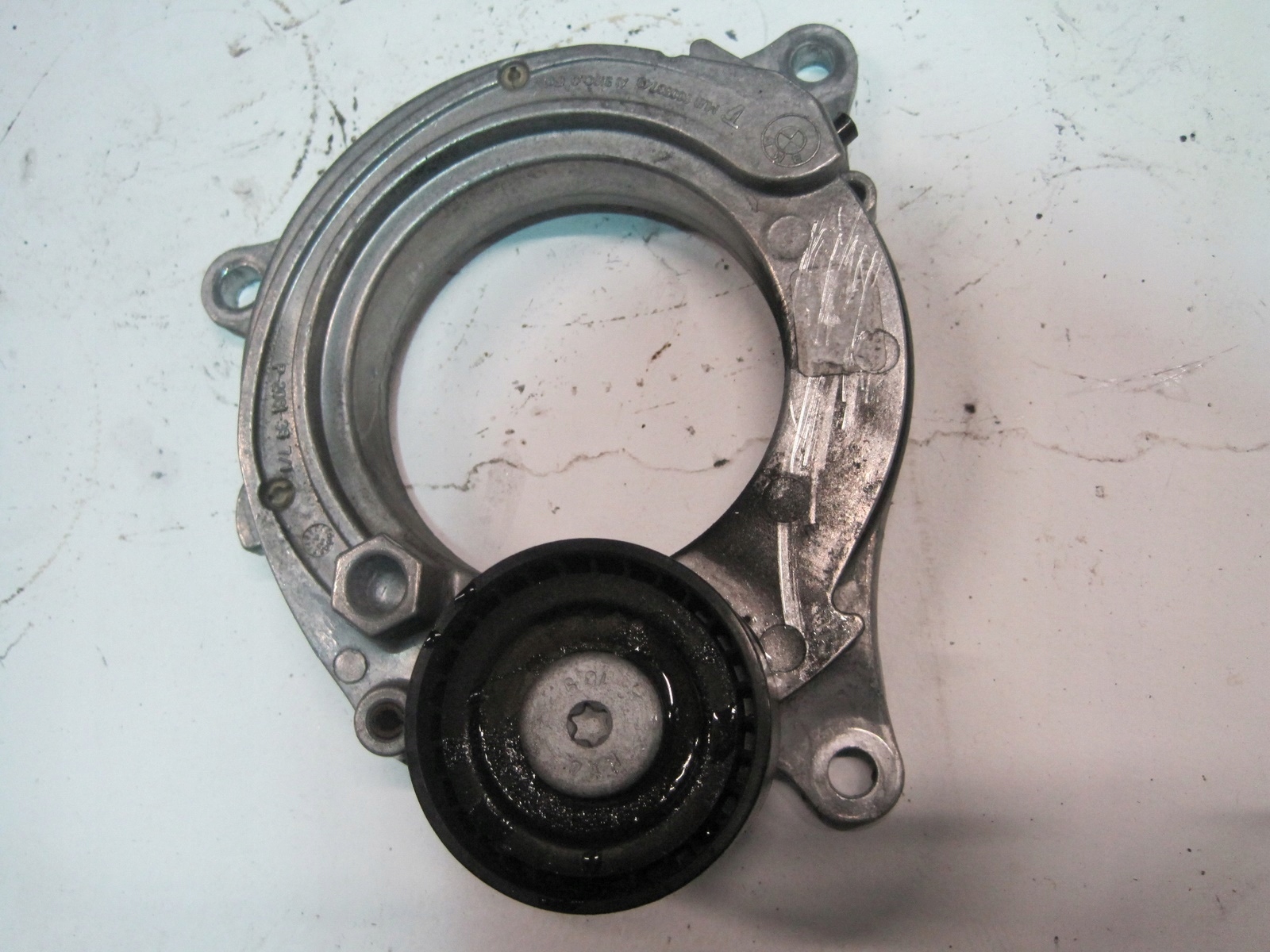 Spanner rolle TOYOTA SUPRA 3,0i 90053750