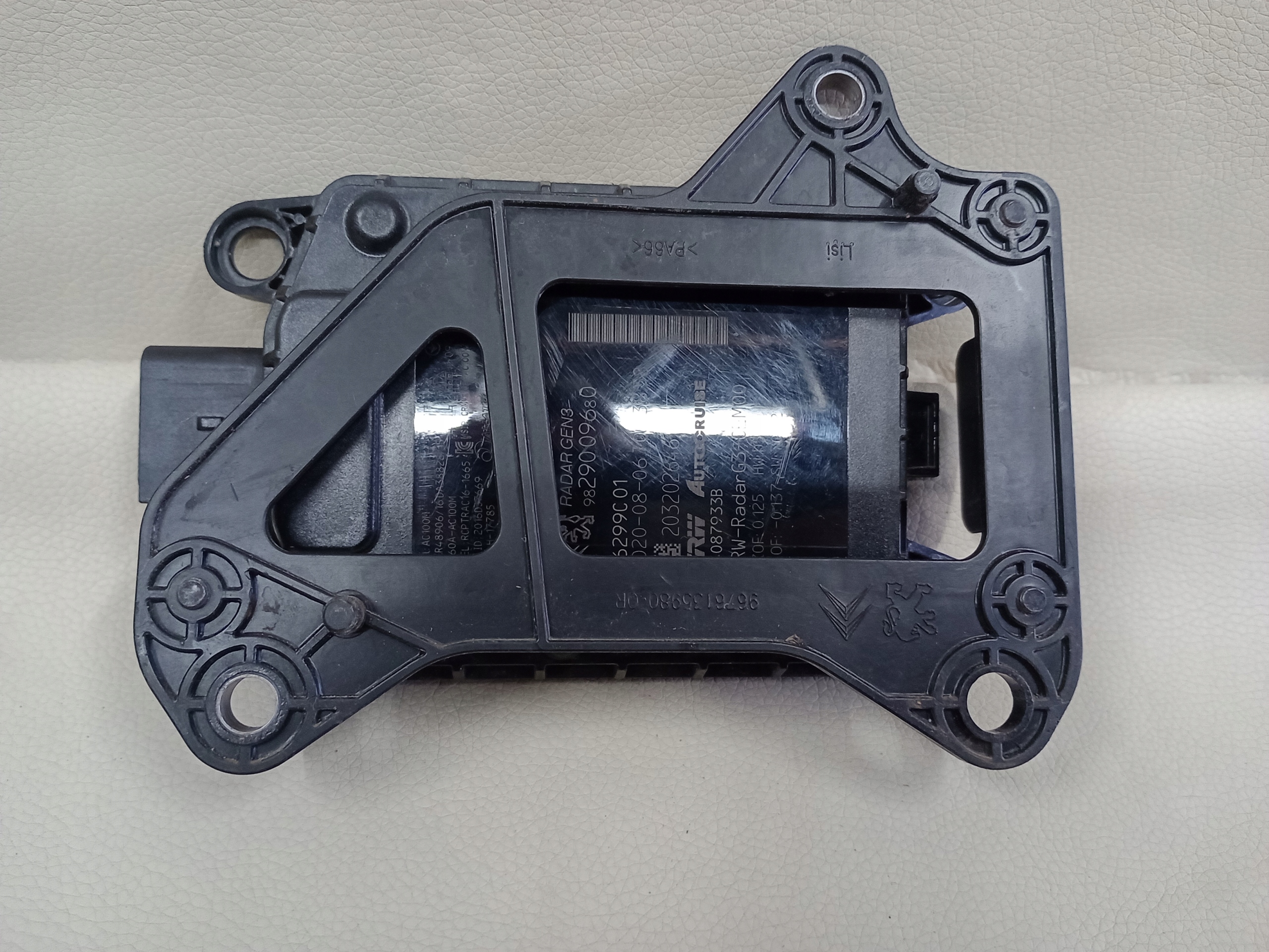 CITROEN C4 PICASSO II 2013+ датчик скорости перед