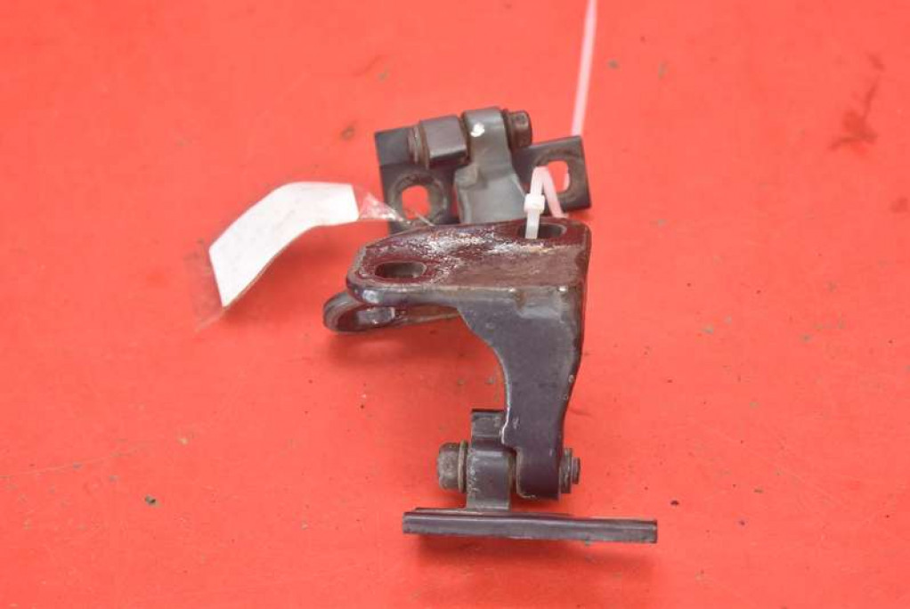 hinge hinges door left front BMW E65 01-05