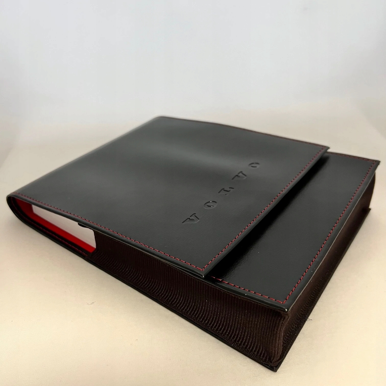 

Volvo XC40 S60 S80 V70 Etui Do Instrukcja Obsługi