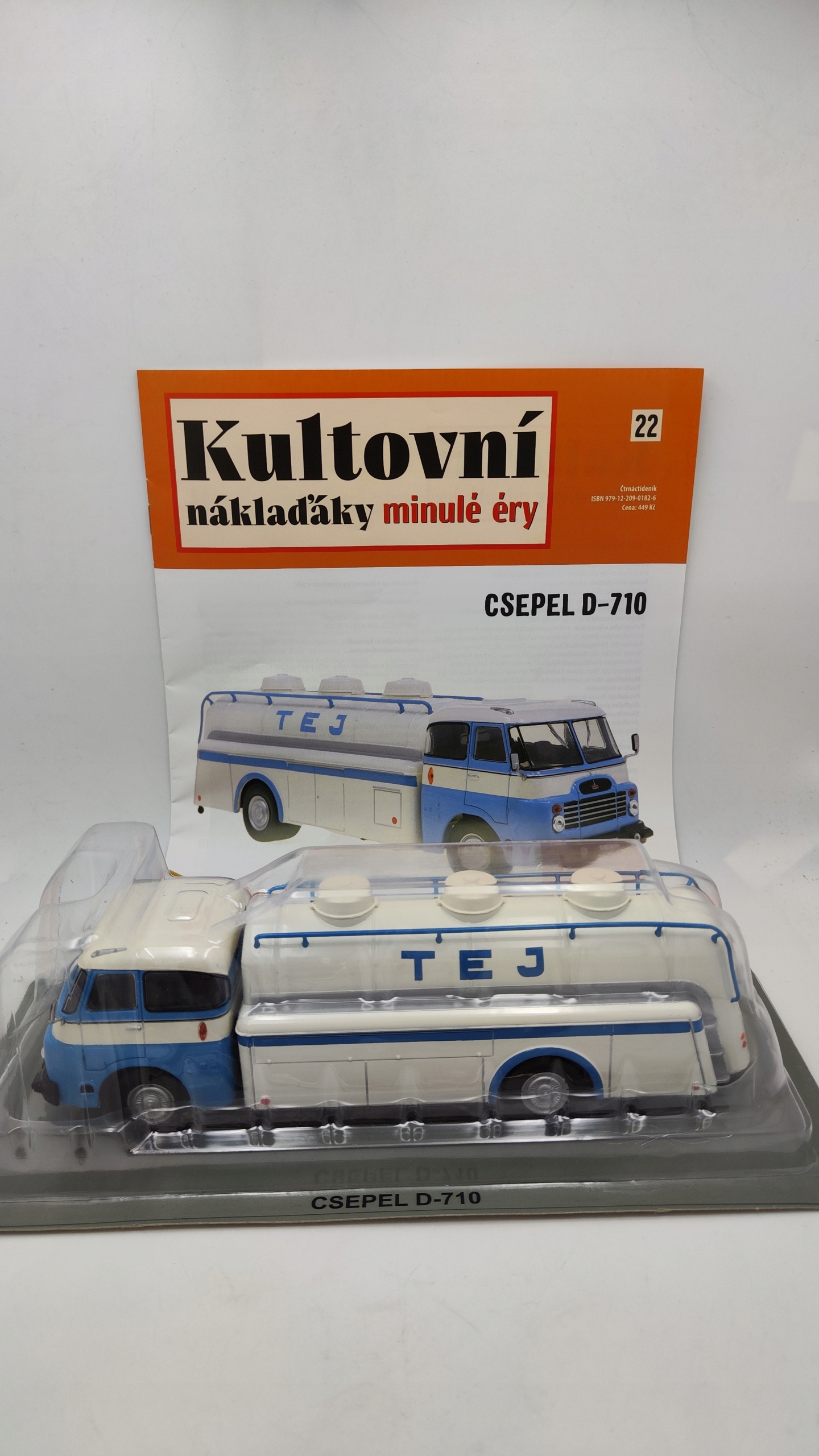 Csepel D-710 Ikonické nákladní vozy Prl 1:43