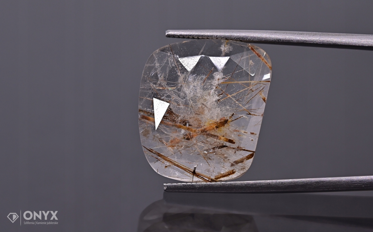 Křemen s rutilem fazetovaná nepravidelná rozeta 18x