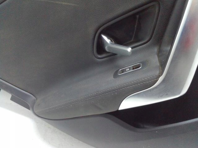 BOCZEK DRZWI LEWY TYŁ MERCEDES W177 A1777303500 Producent części Mercedes-Benz OE